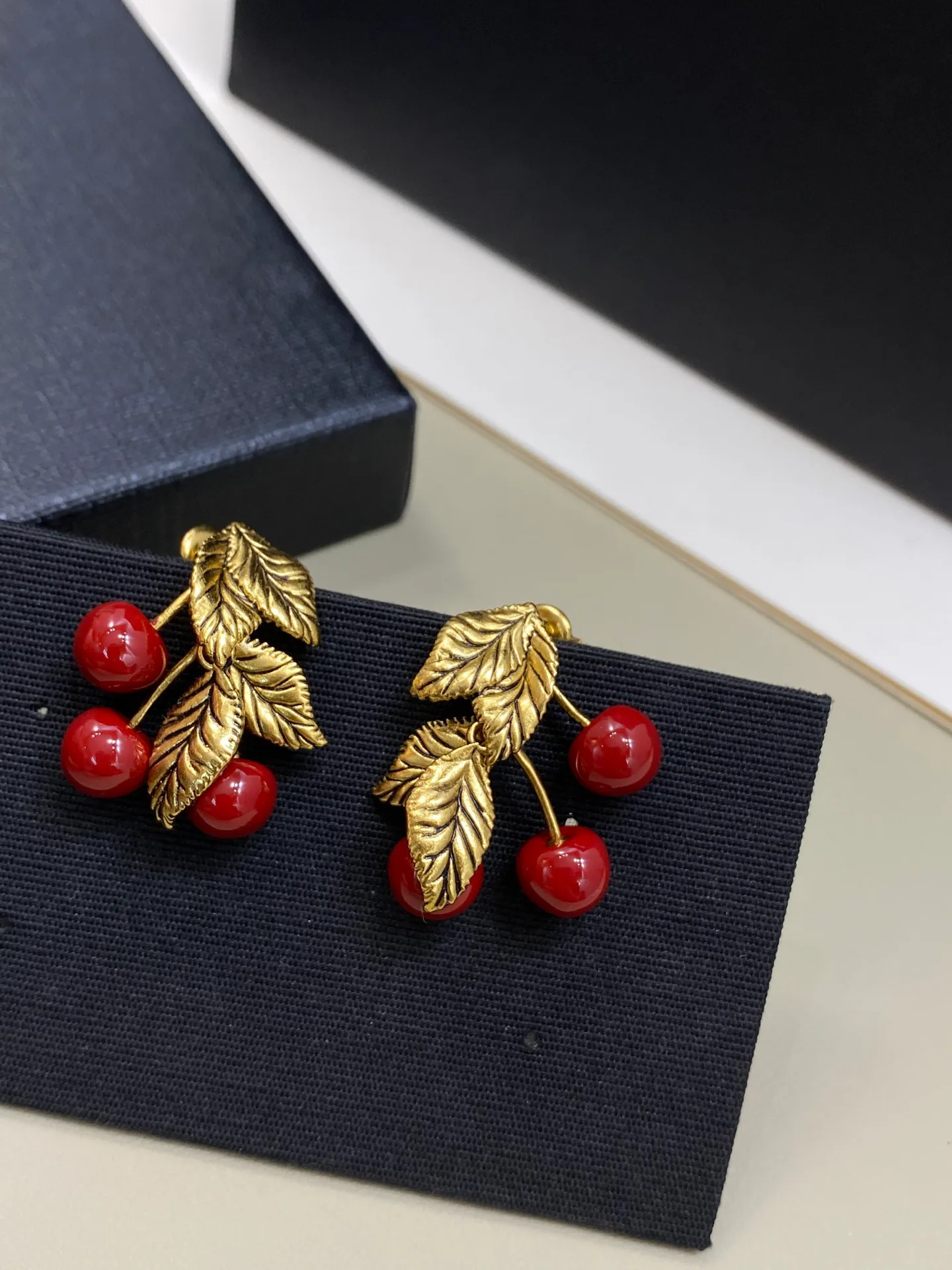 Бижутерия Saint Laurent 16982671