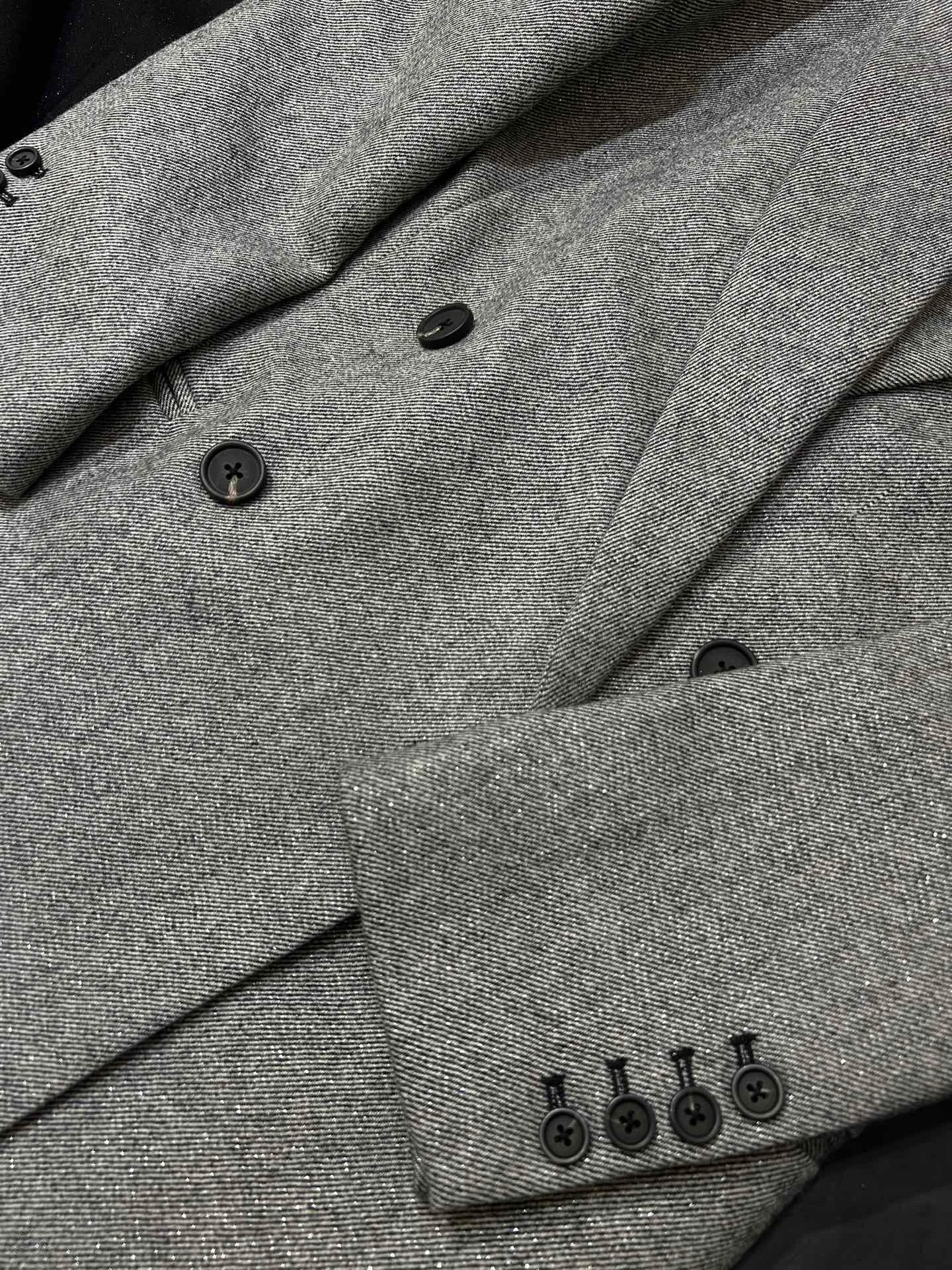 Куртки И Пуховики Женские Saint Laurent 148519