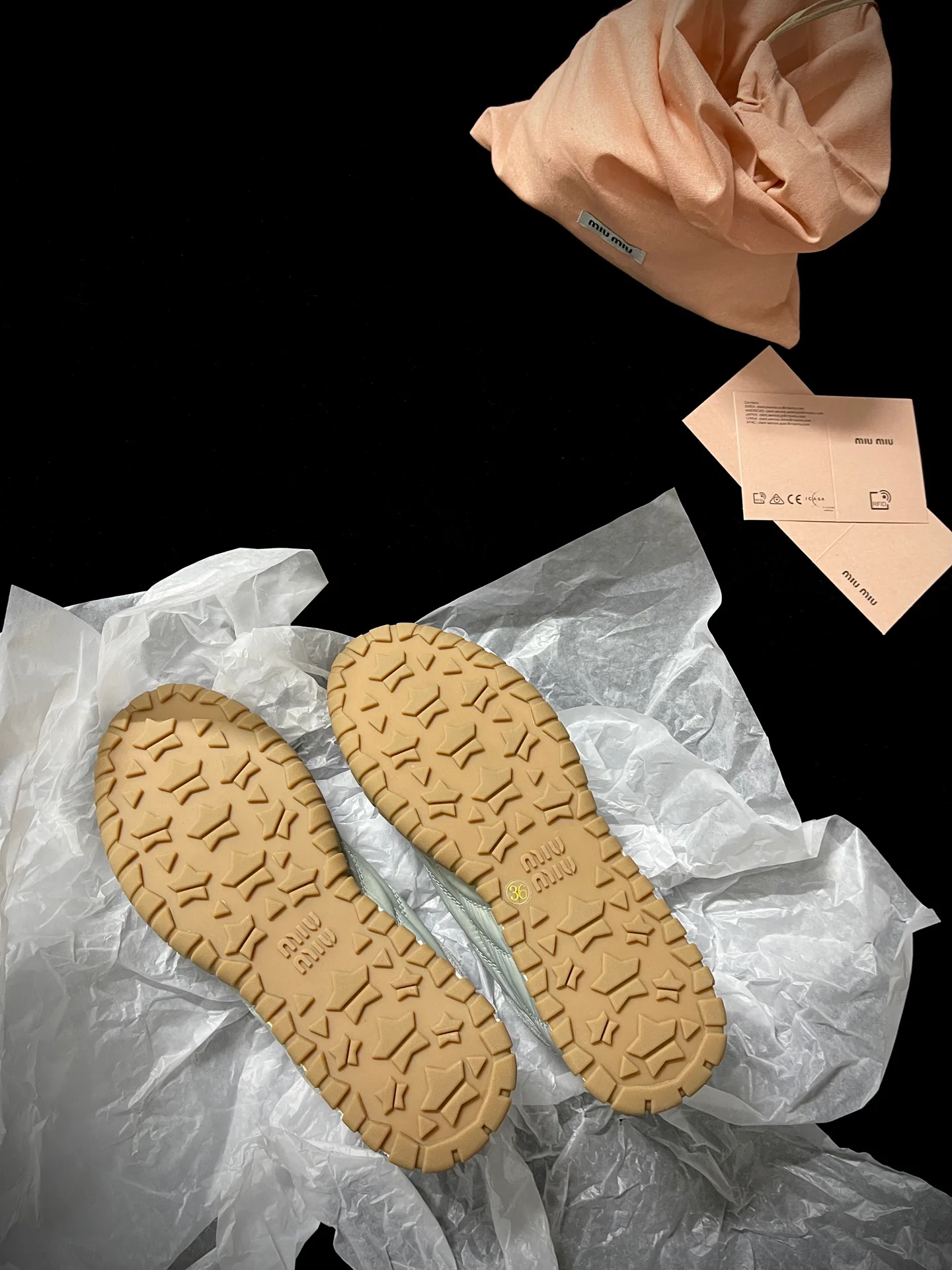 Кроссовки Женские Miu Miu 13415