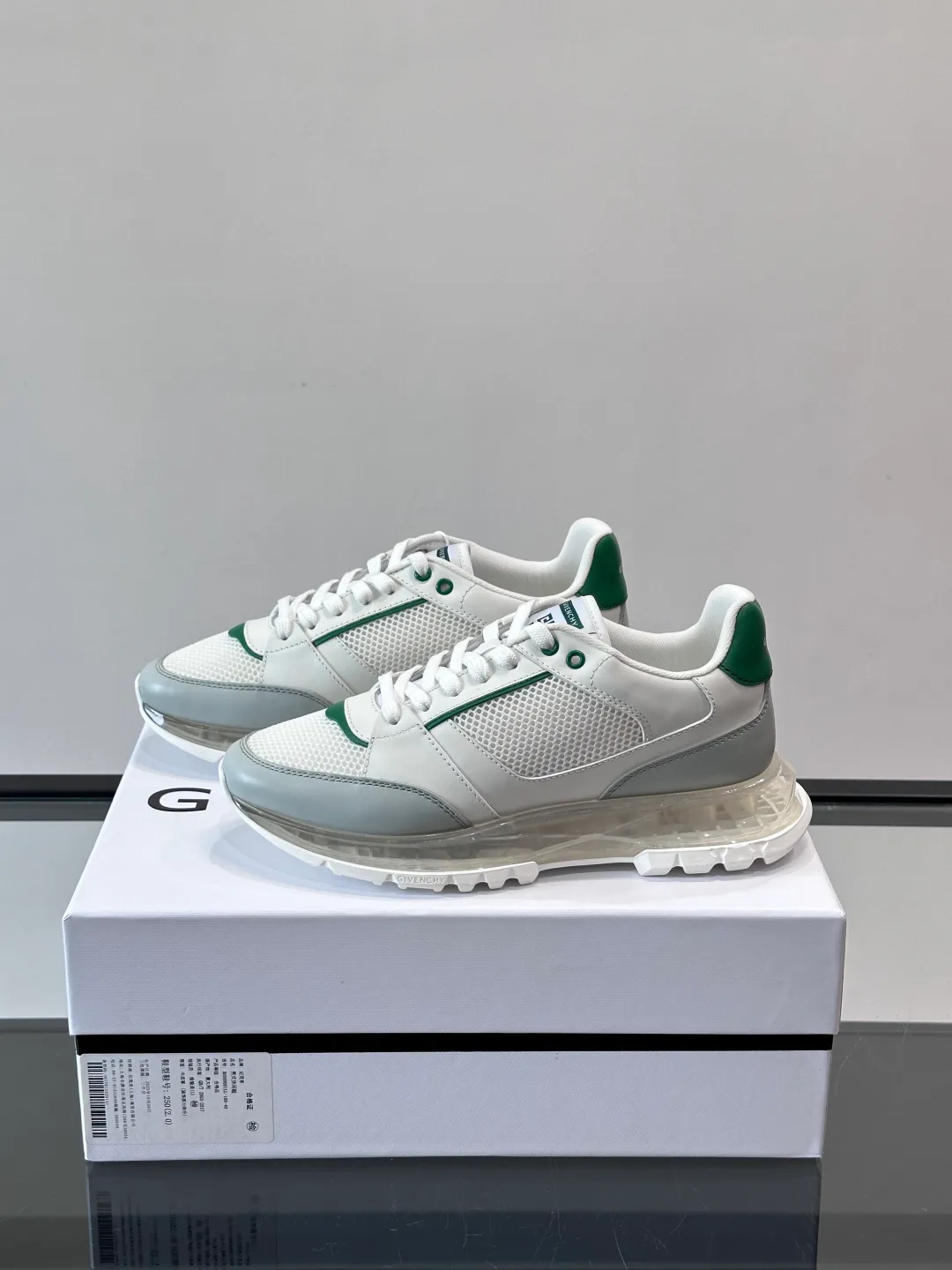 Кроссовки Мужские Givenchy 13553748