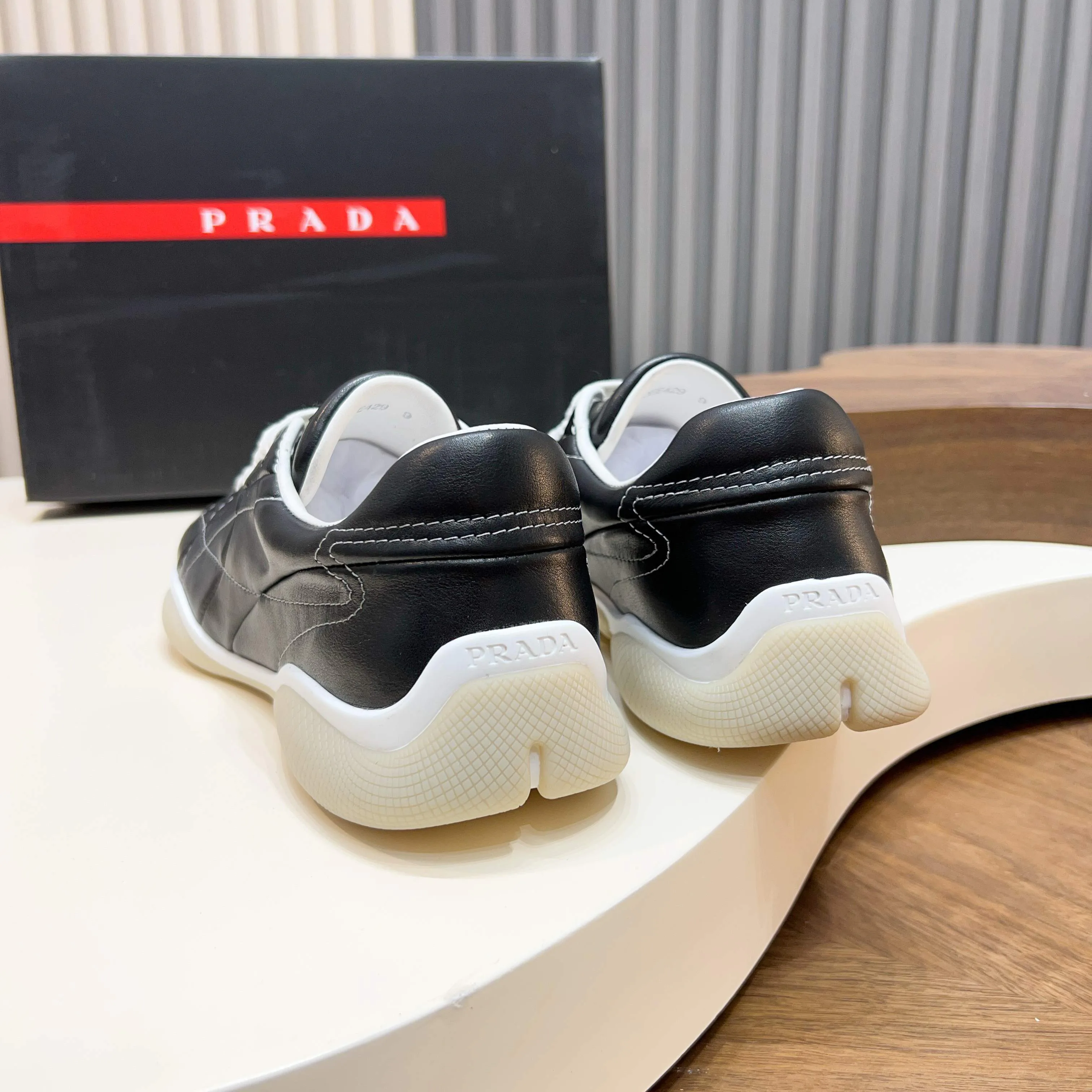 Кроссовки Мужские Prada 982832