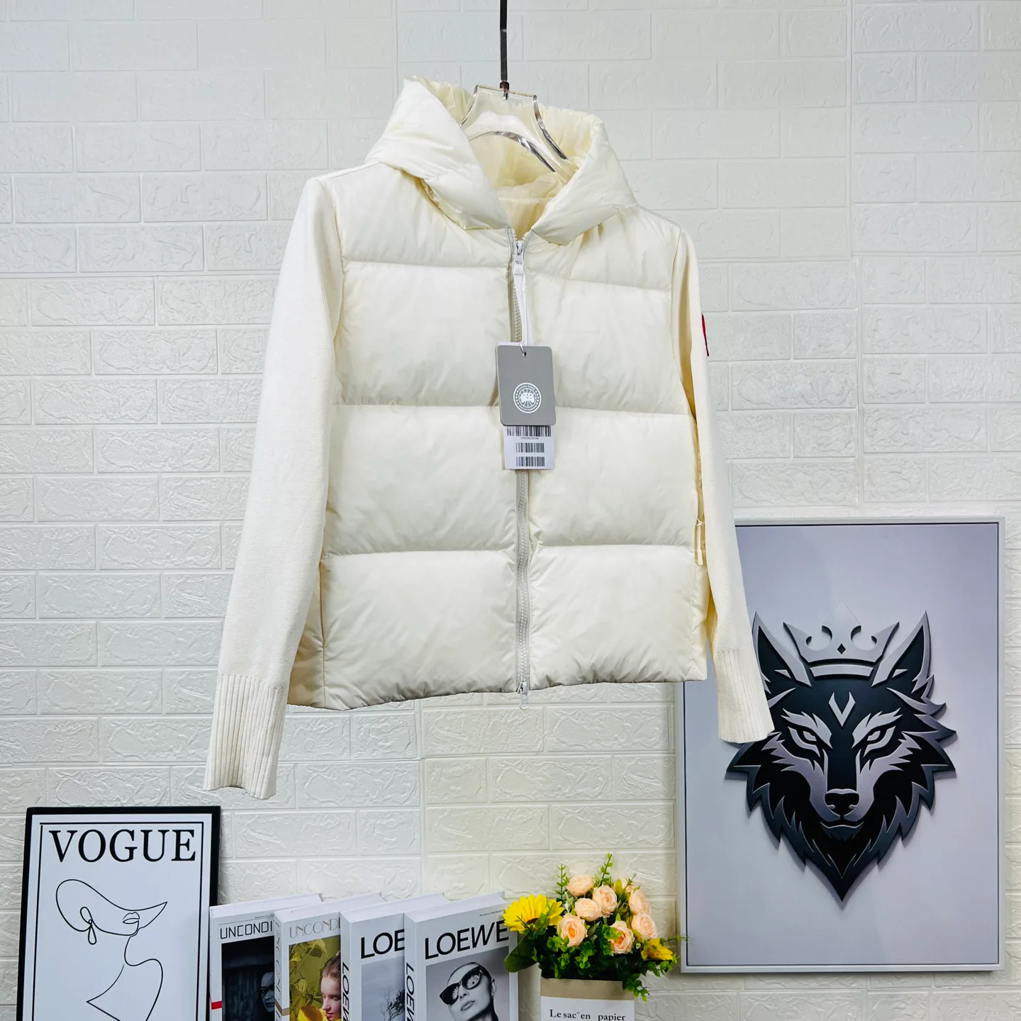 Куртки И Пуховики Женские Canada Goose 18932578