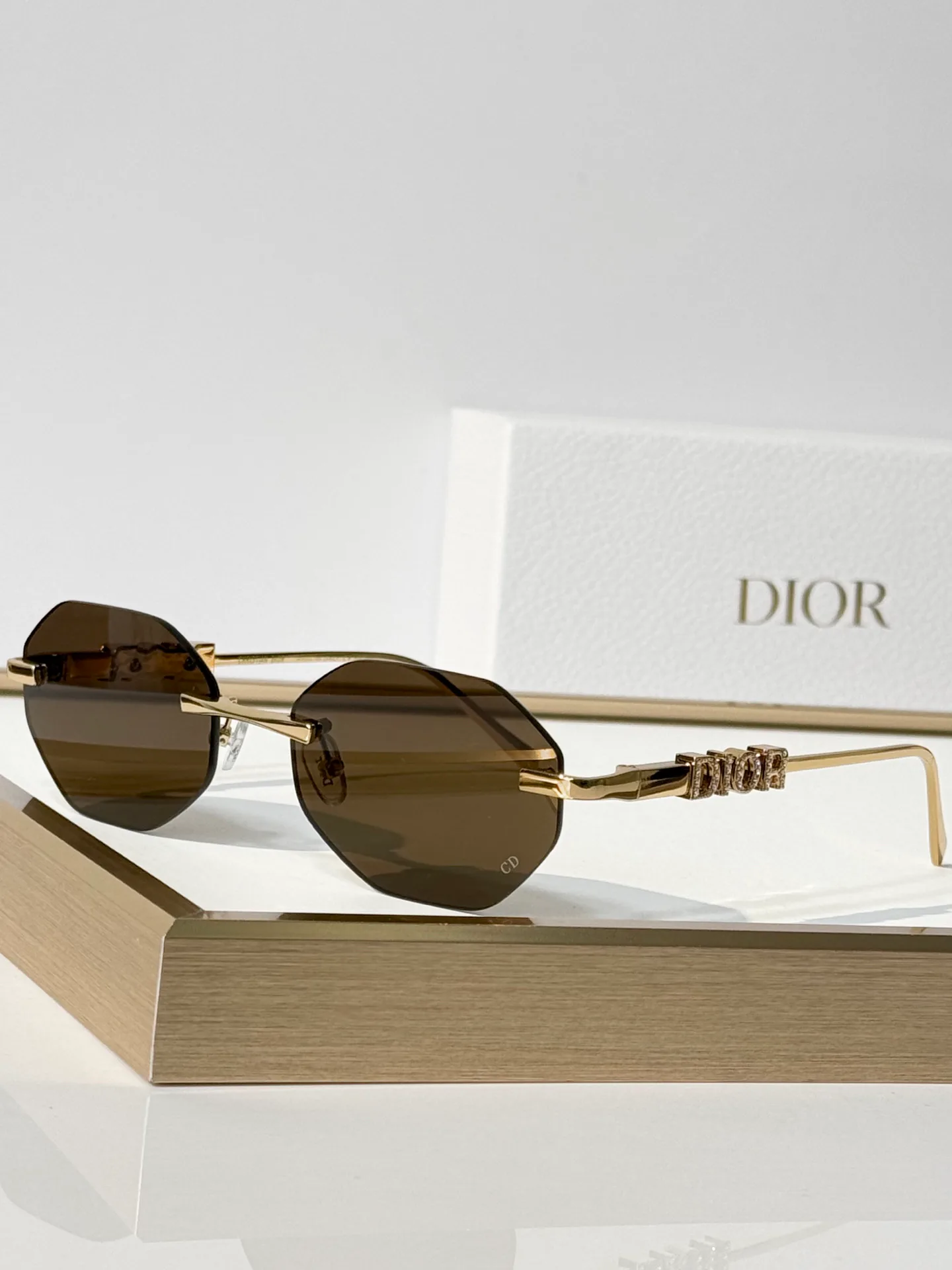 Очки Christian Dior 18404824