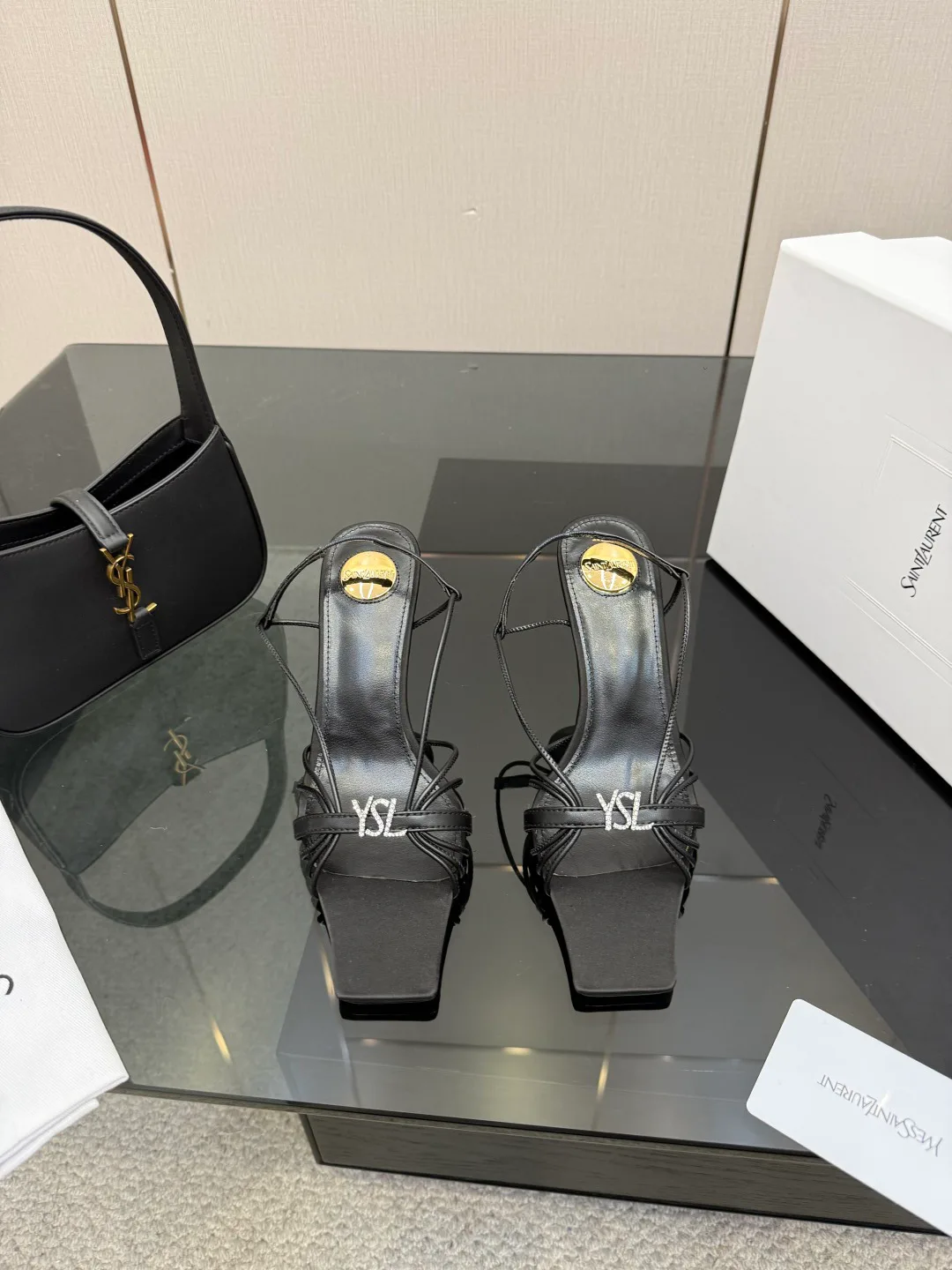 Босоножки Женские Saint Laurent 9632699