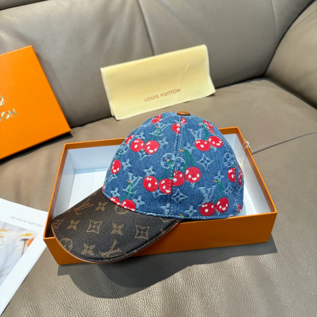 Головные Уборы Louis Vuitton 18347059
