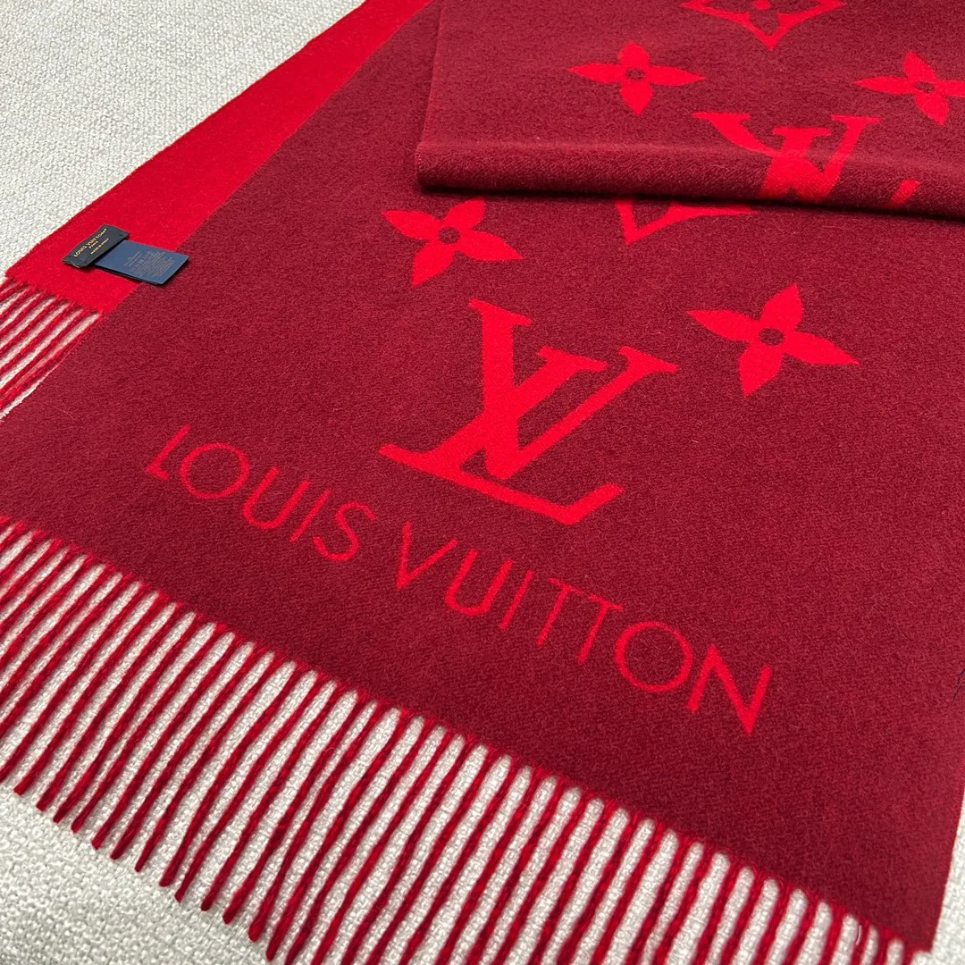 Шарфы Louis Vuitton 18210431