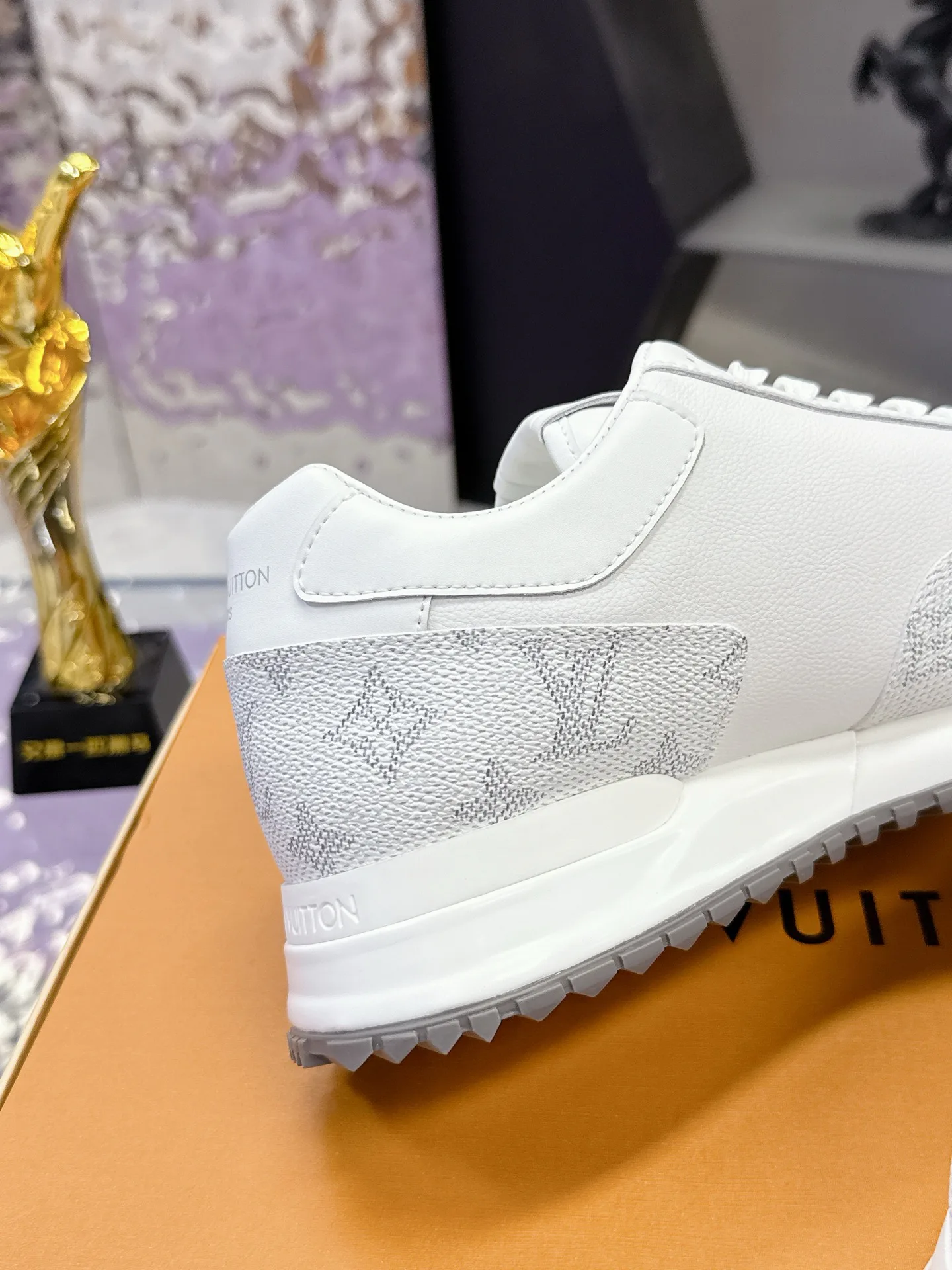 Кроссовки Мужские Louis Vuitton 421965