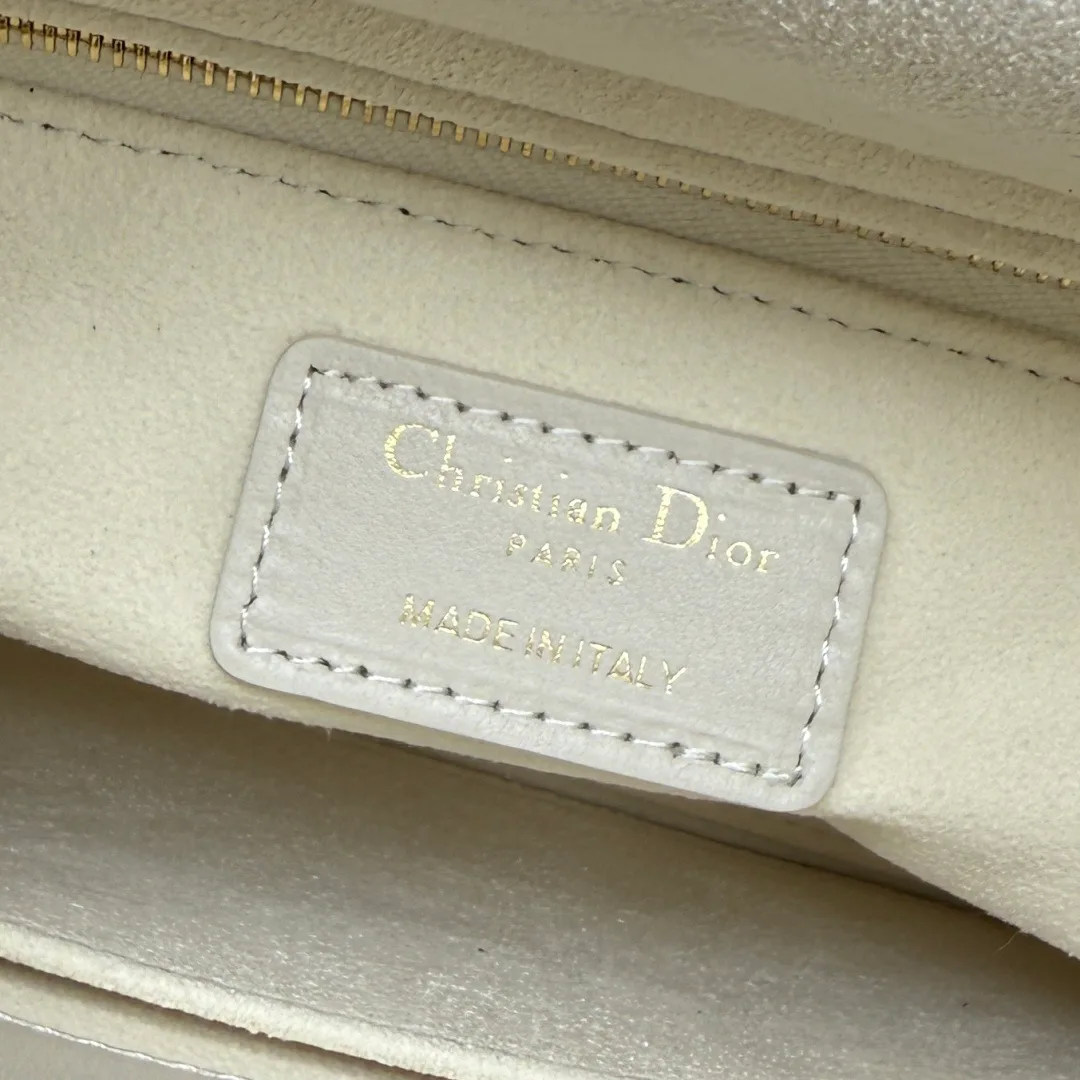 Классические Сумки Женские Christian Dior 17220902