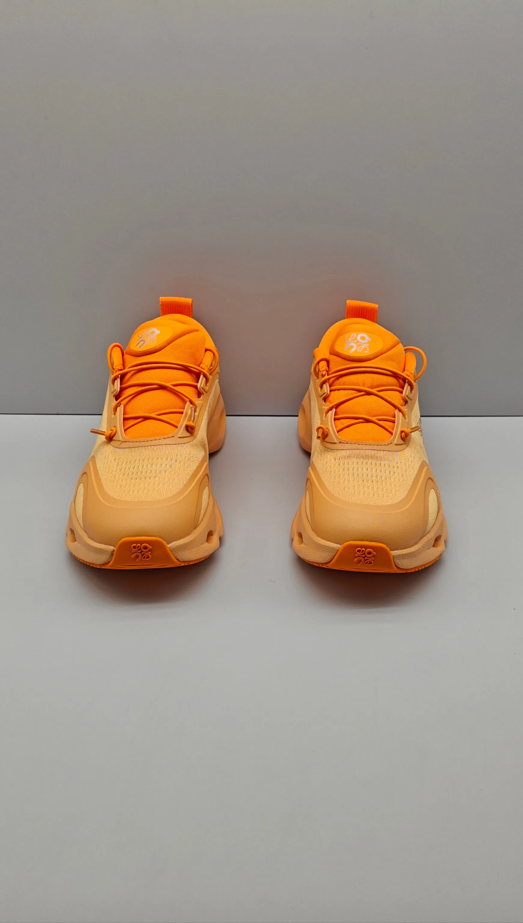 Кроссовки Женские Loewe 13193992