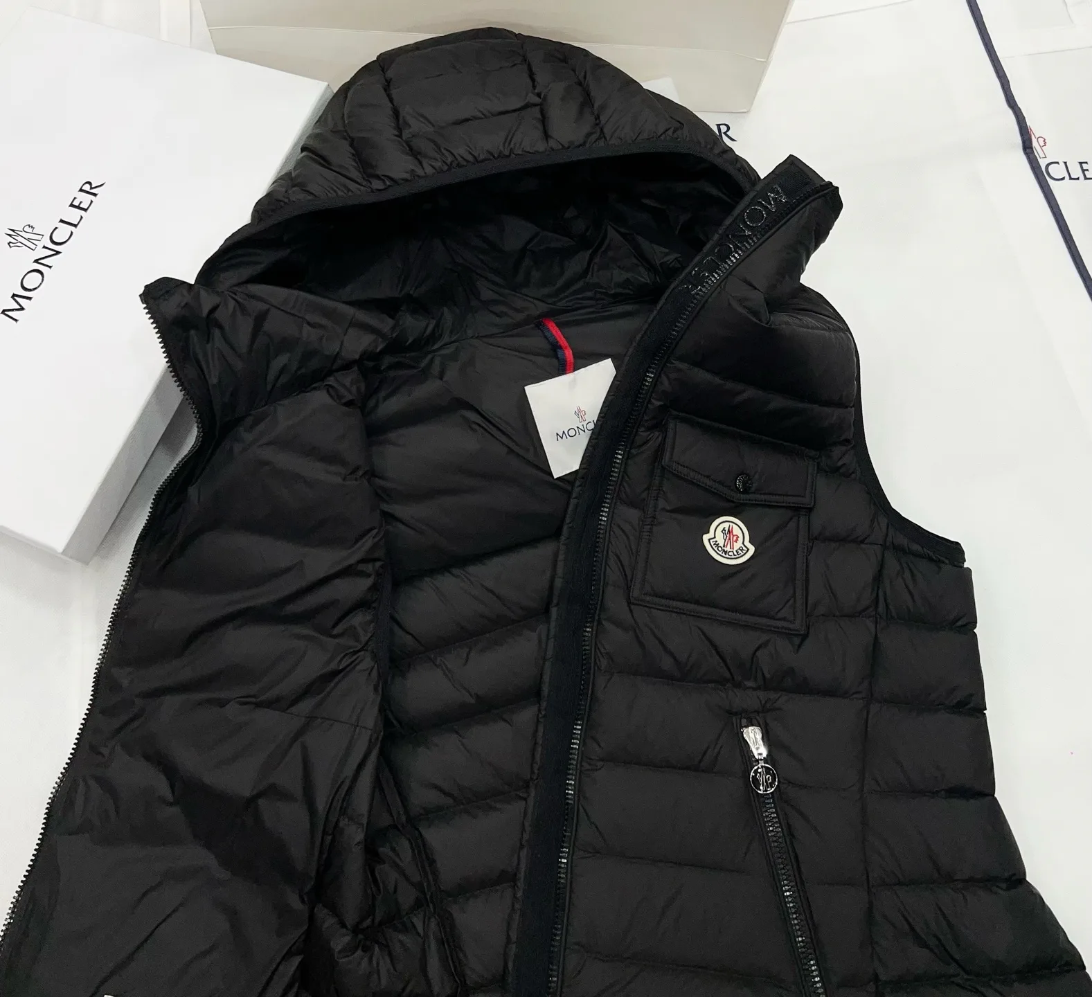 Жилеты Женские Moncler 18566226