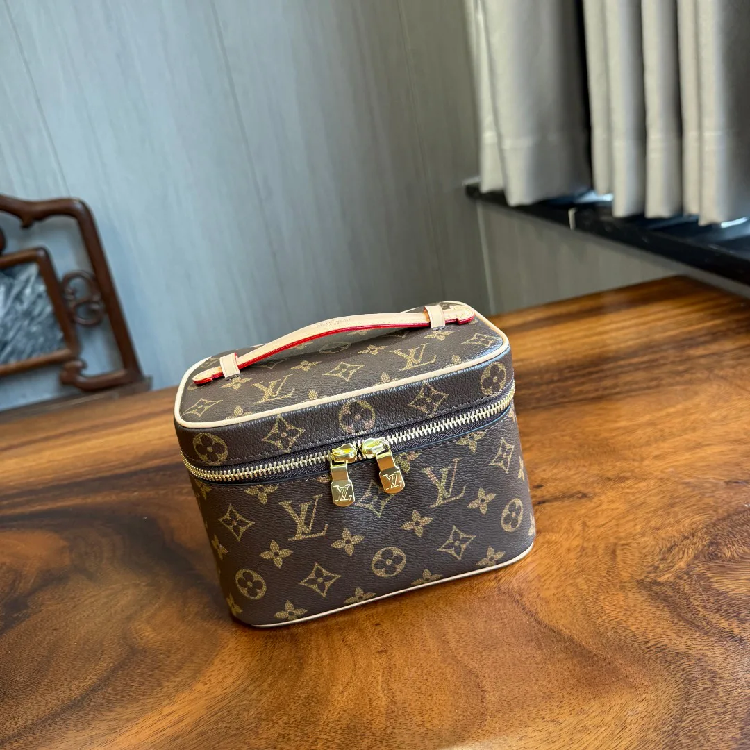 Клатчи Женские Louis Vuitton 340524