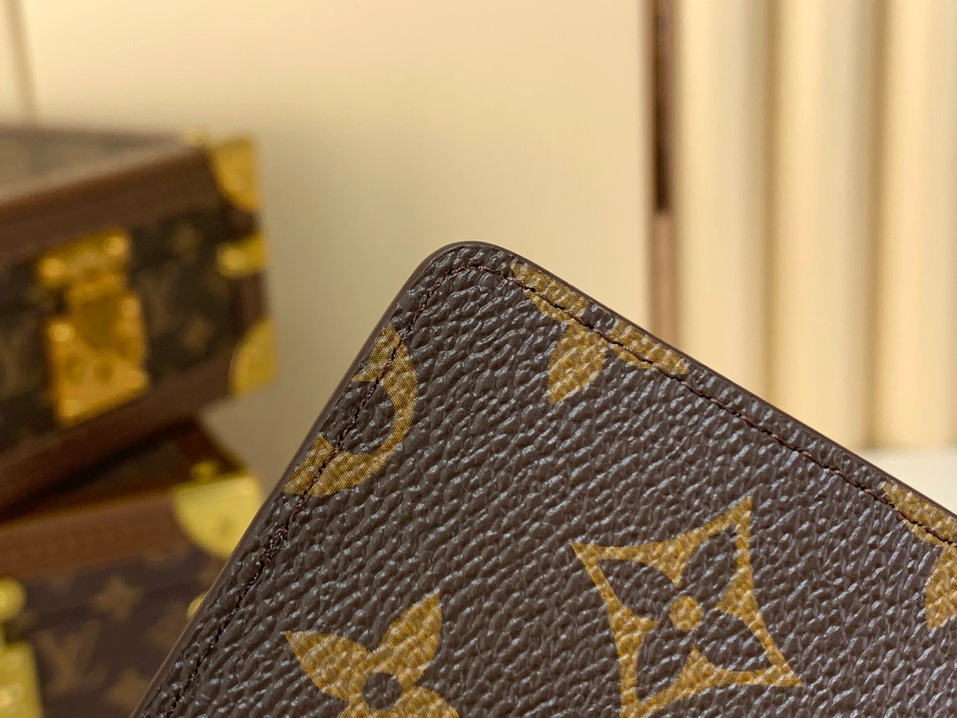 Клатчи Женские Louis Vuitton 13582757