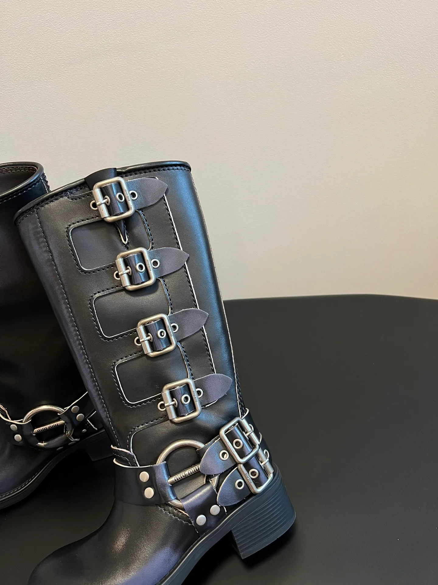Сапоги Женские Miu Miu 18137423