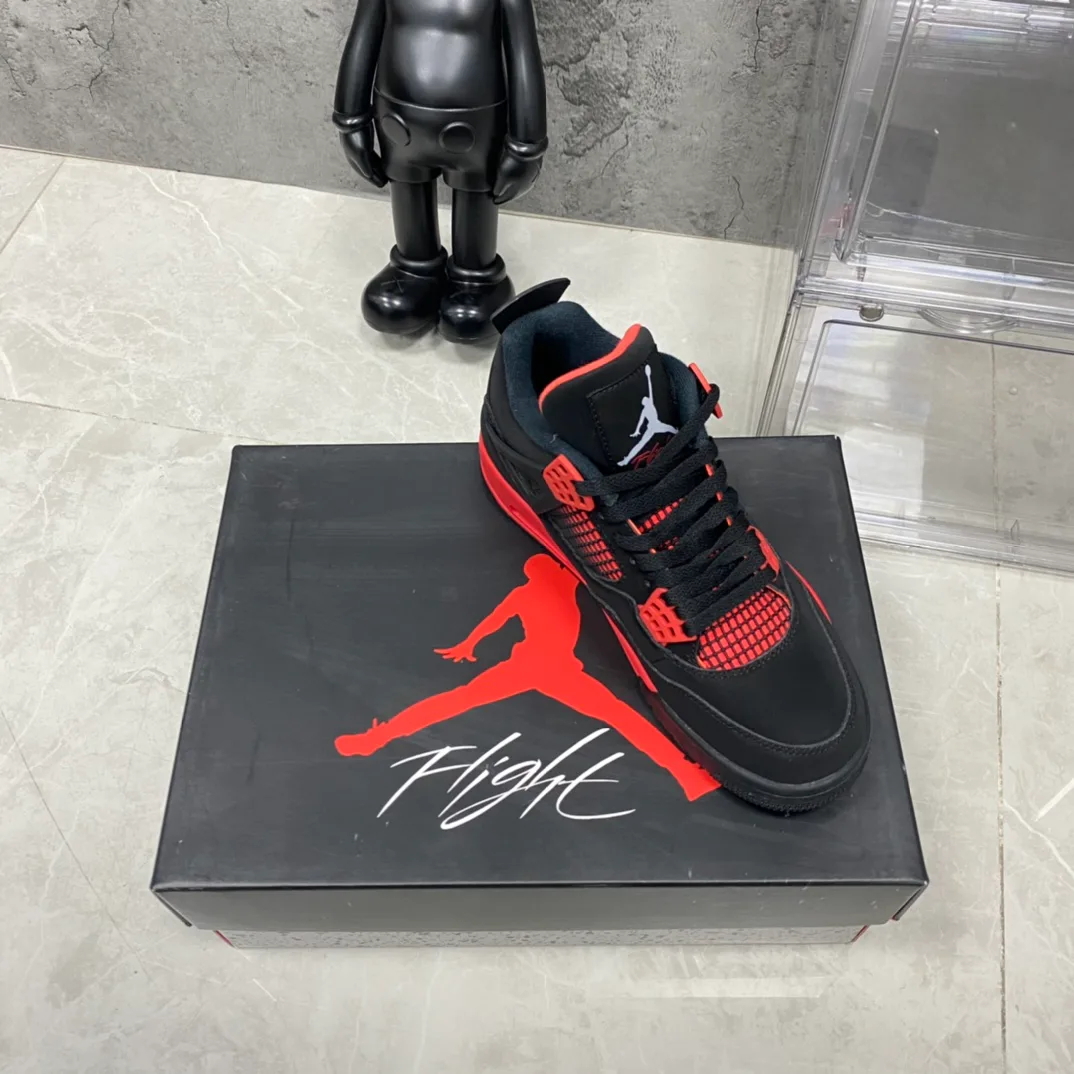 Кроссовки Женские Air Jordan 4220851