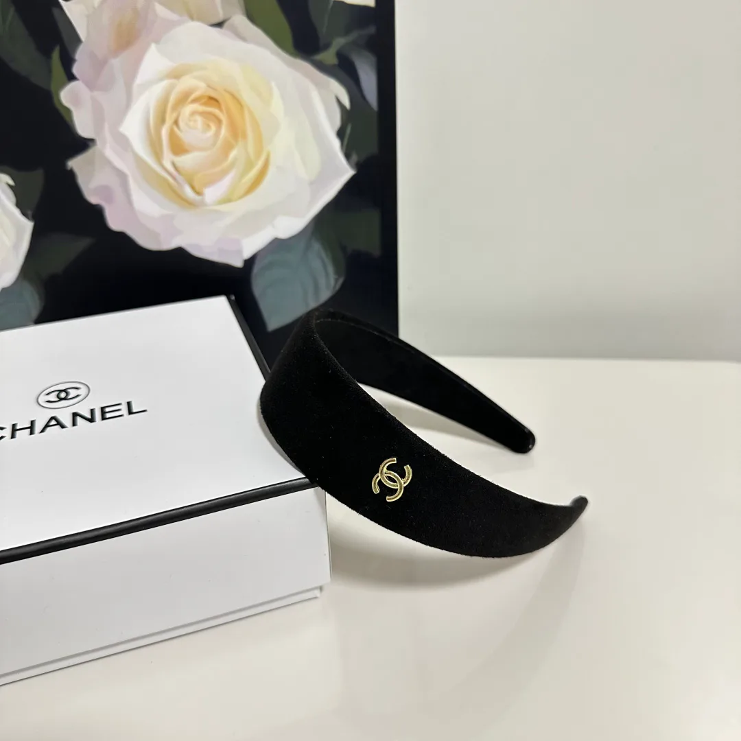 Головные Уборы Chanel 11469201