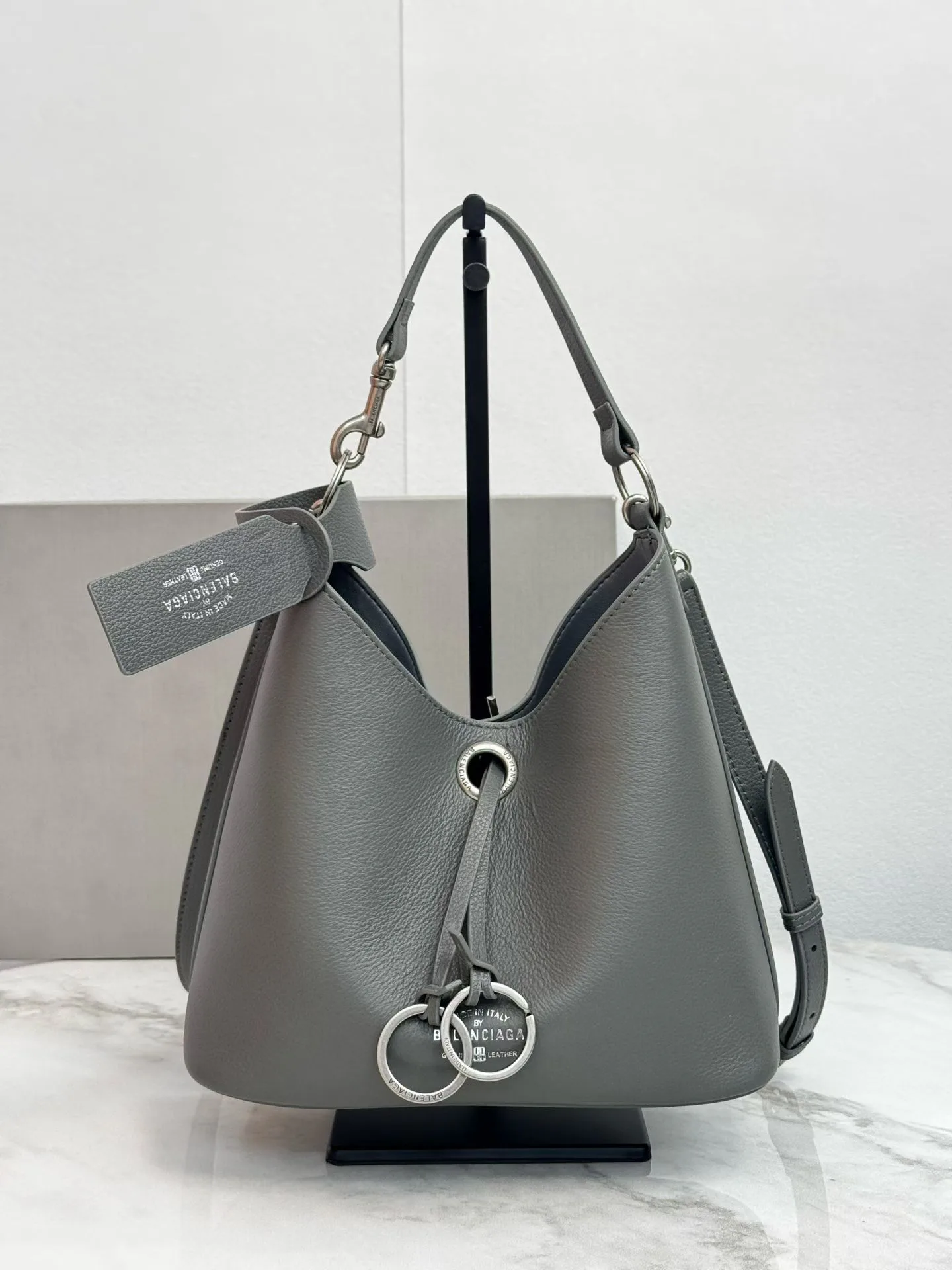 Классические Сумки Женские Balenciaga 12669013