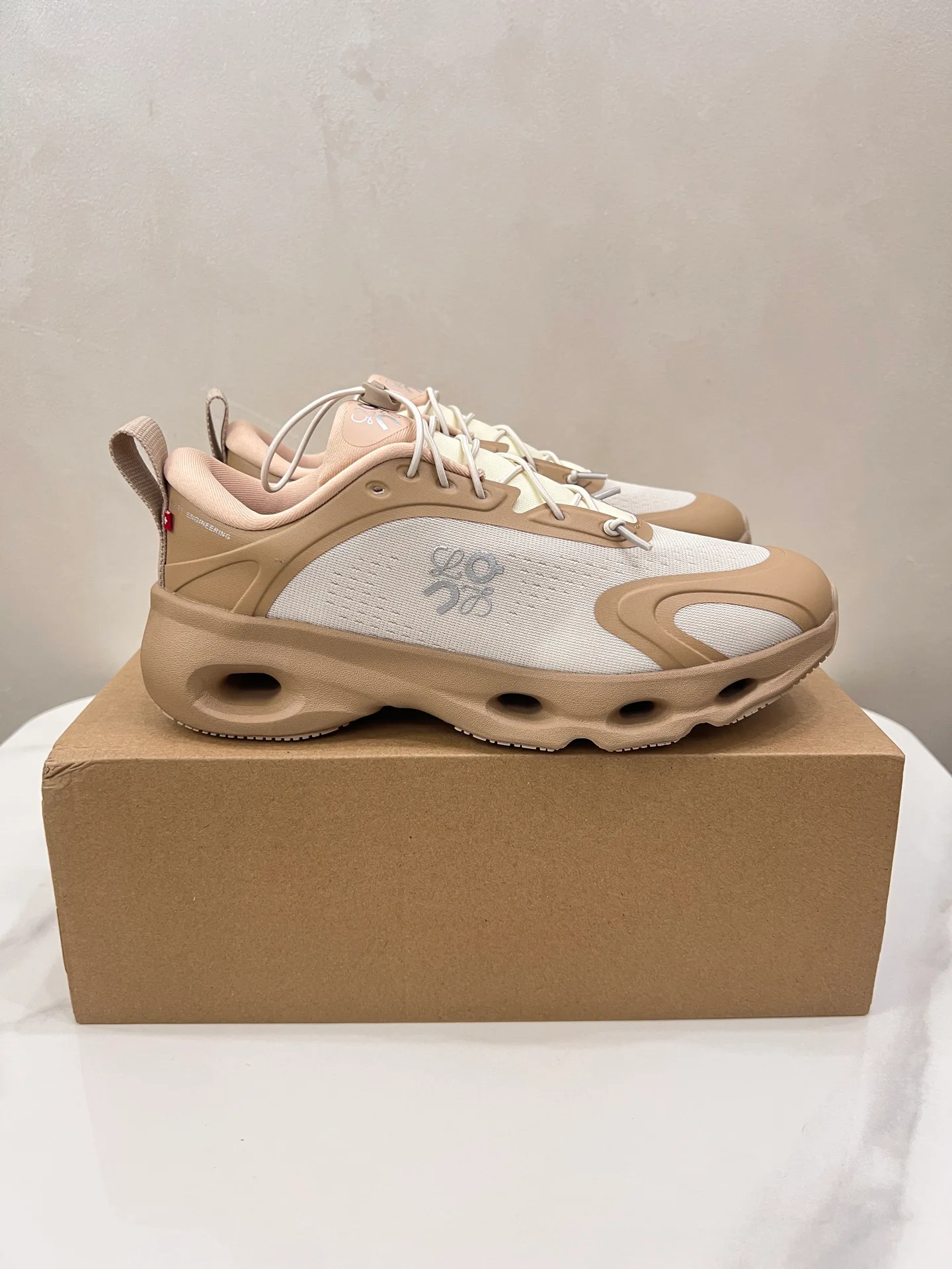 Кроссовки Женские Loewe 5344168