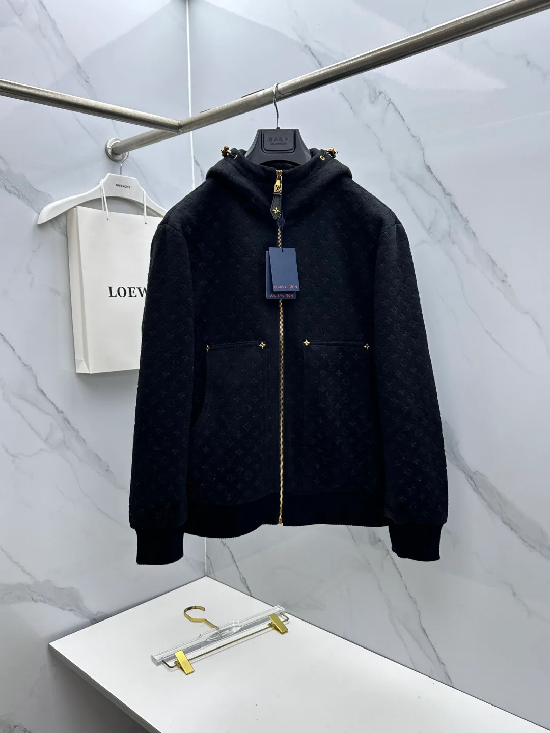Куртки И Пуховики Мужские Louis Vuitton 18246854
