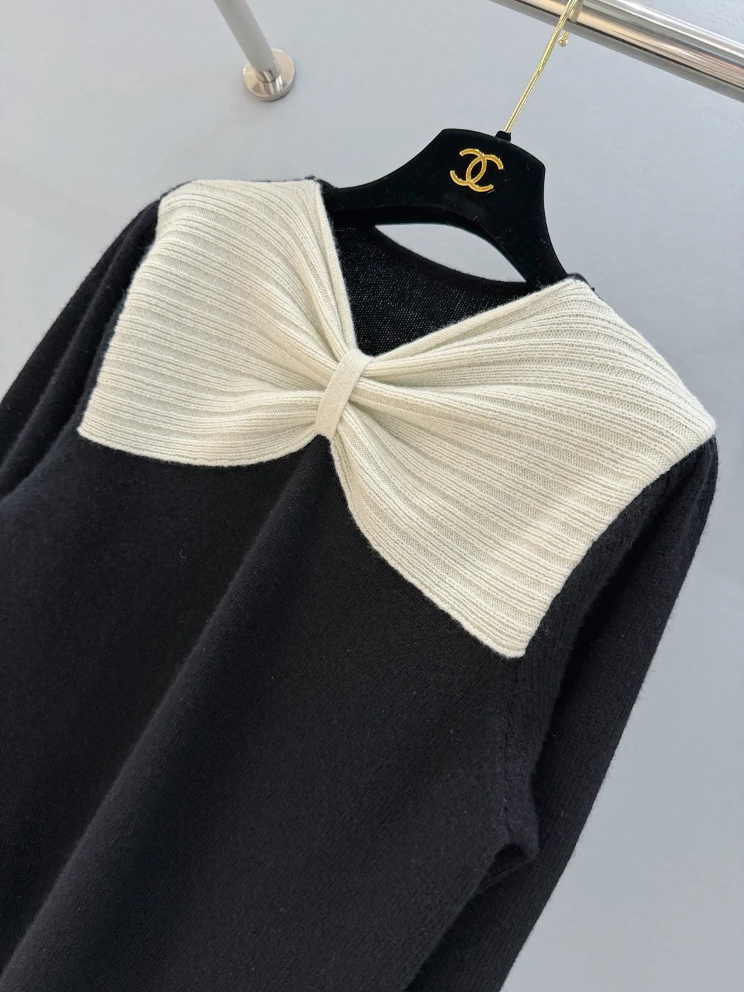 Джемперы И Свитеры Женские Valentino 395840