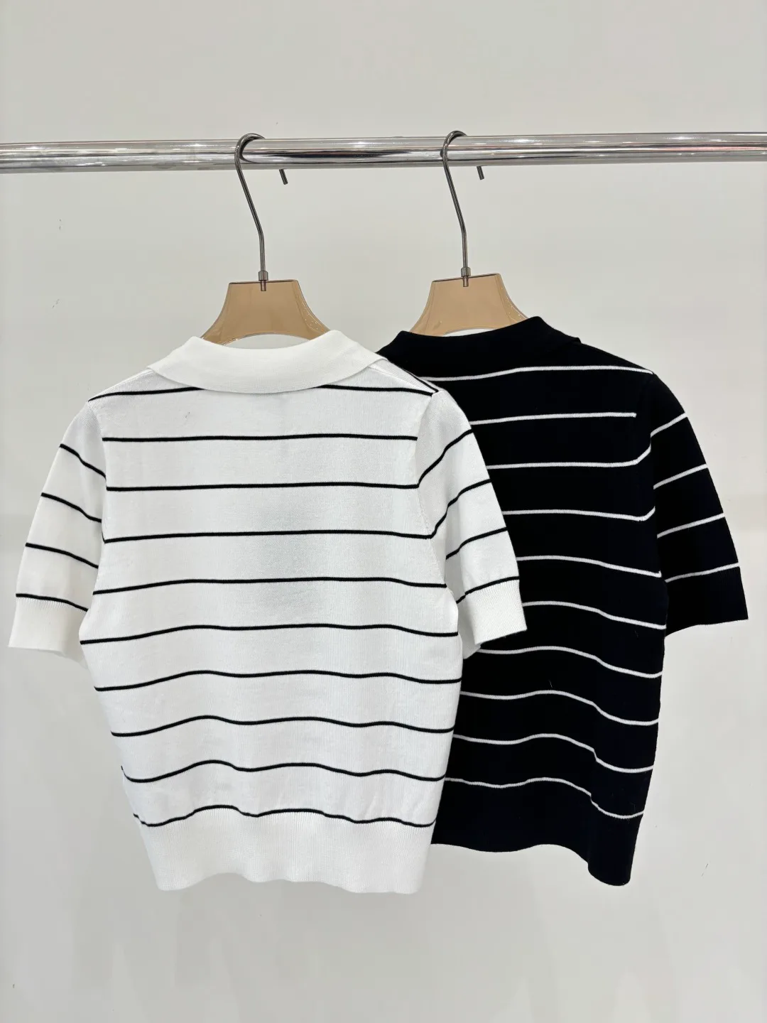 Футболки Женские Saint Laurent 13340300