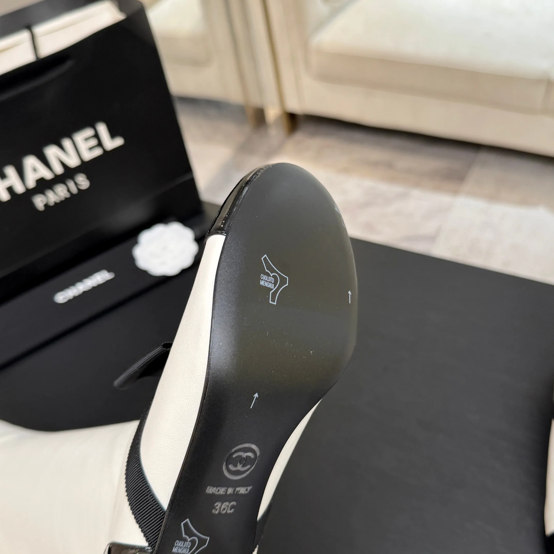 Сапоги Женские Chanel 18063048