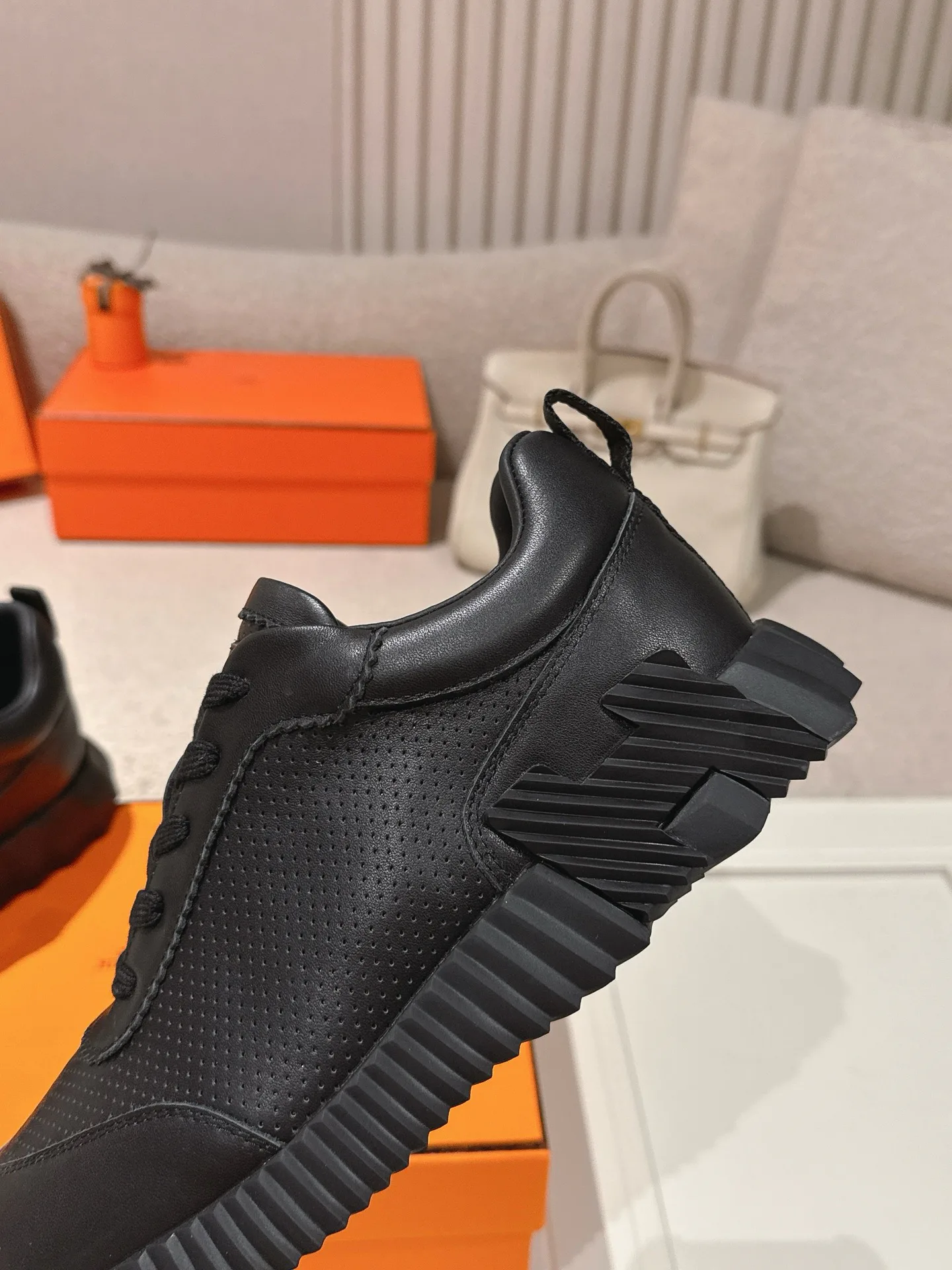 Кроссовки Женские Hermes 12783906