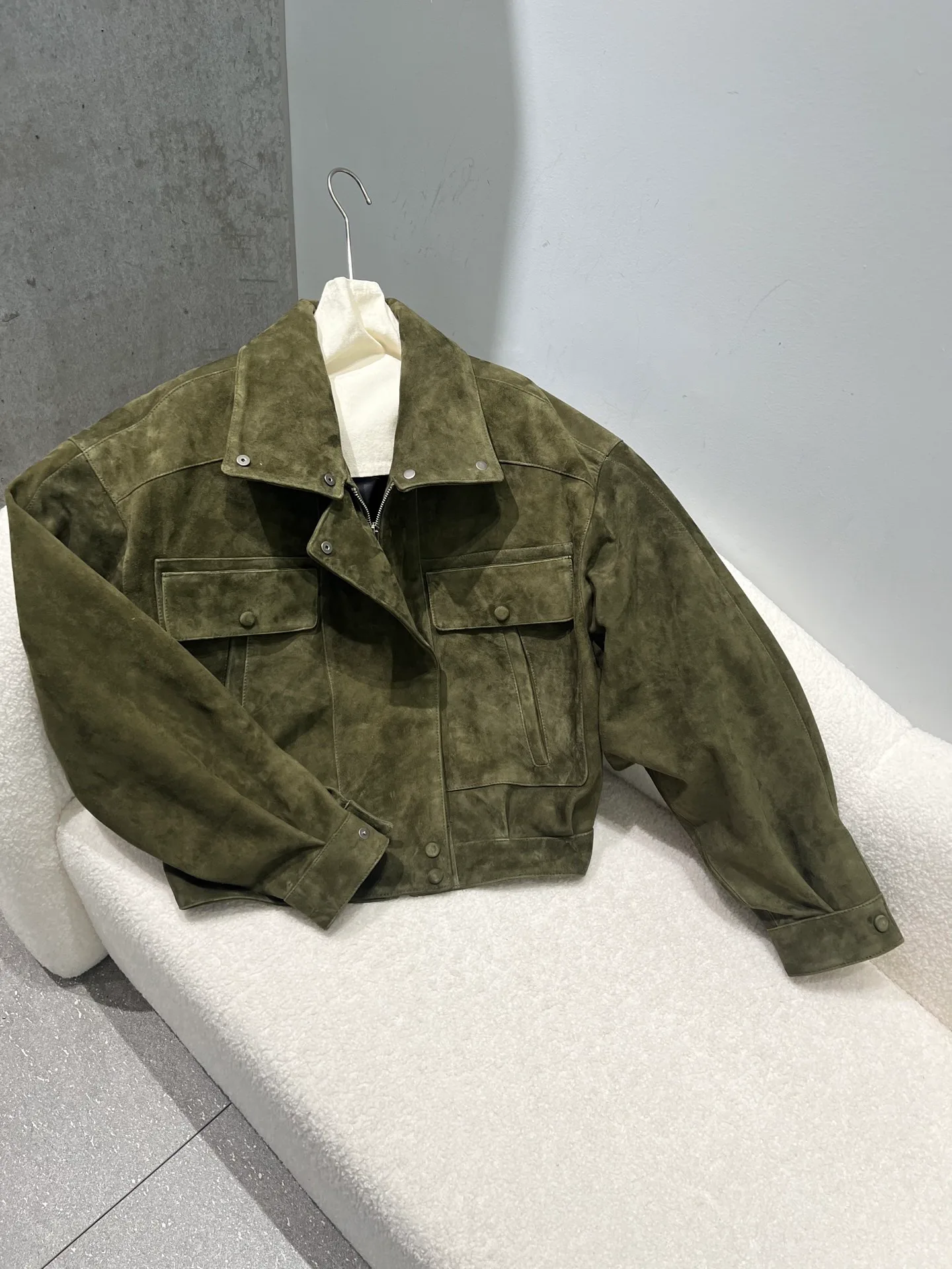 Кожаные Куртки И Дублёнки Женские Saint Laurent 18523557