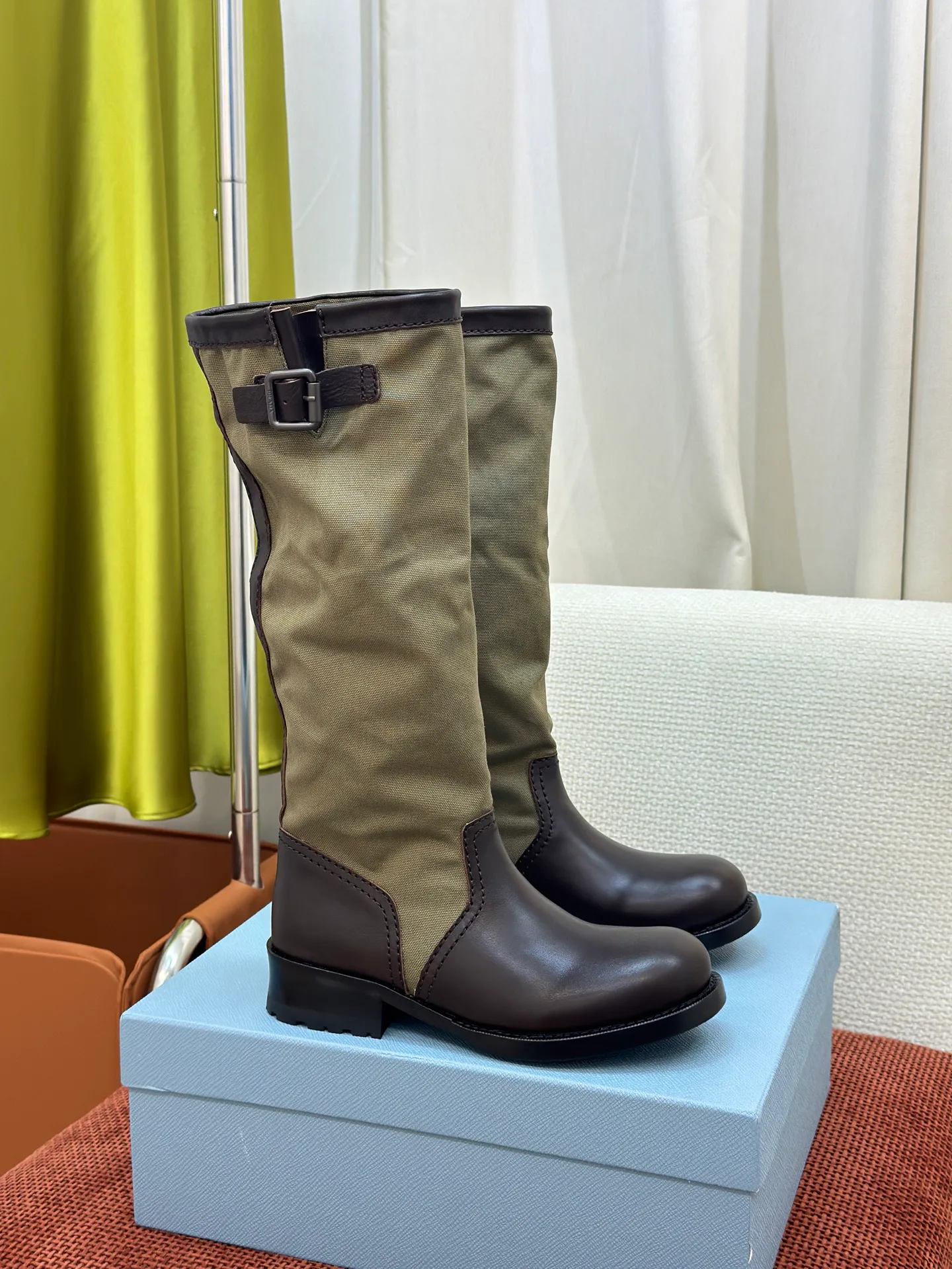 Сапоги Женские Prada 18341968