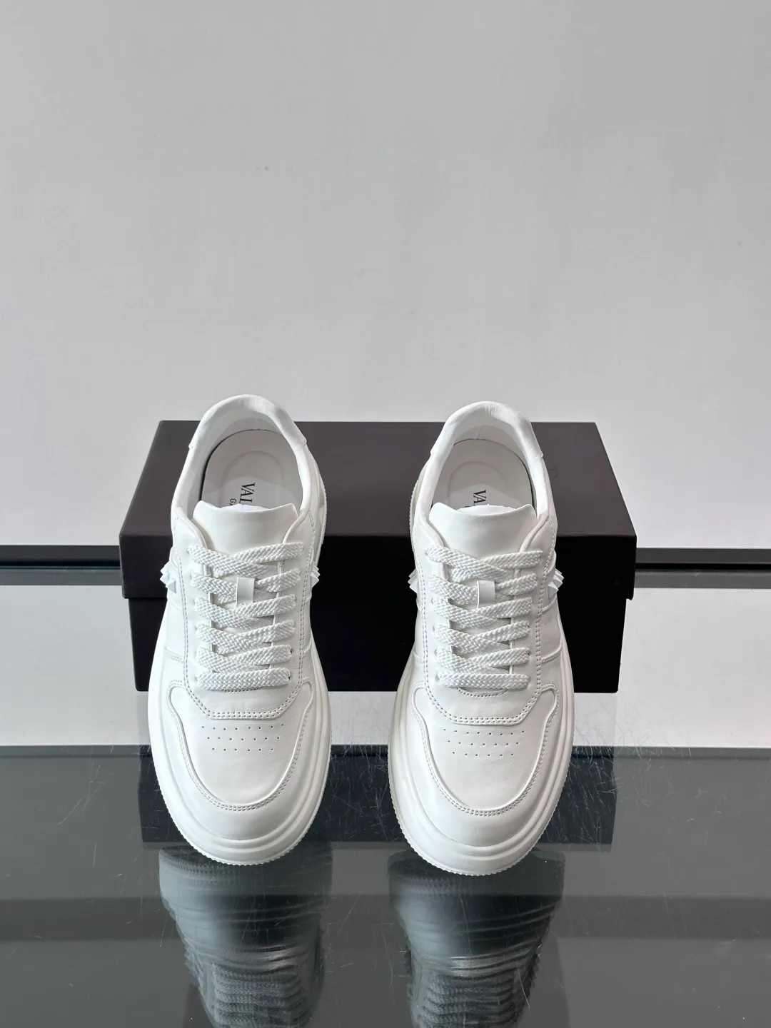 Кроссовки Мужские Valentino 13546858