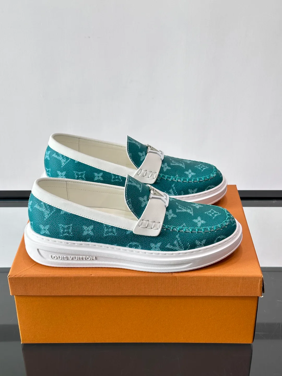 Слипоны Мужские Louis Vuitton 13453013