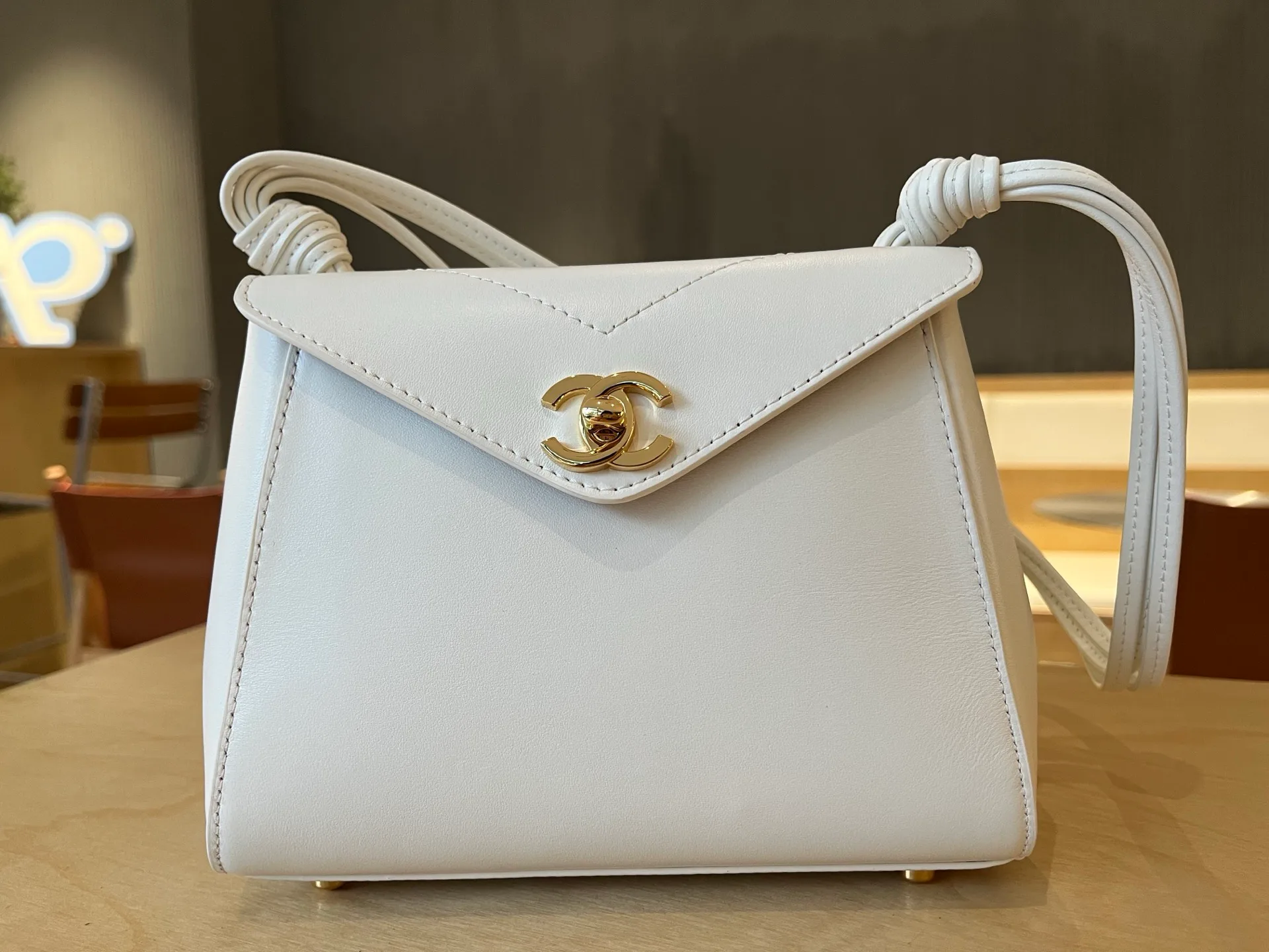 Классические Сумки Женские Chanel 18004458