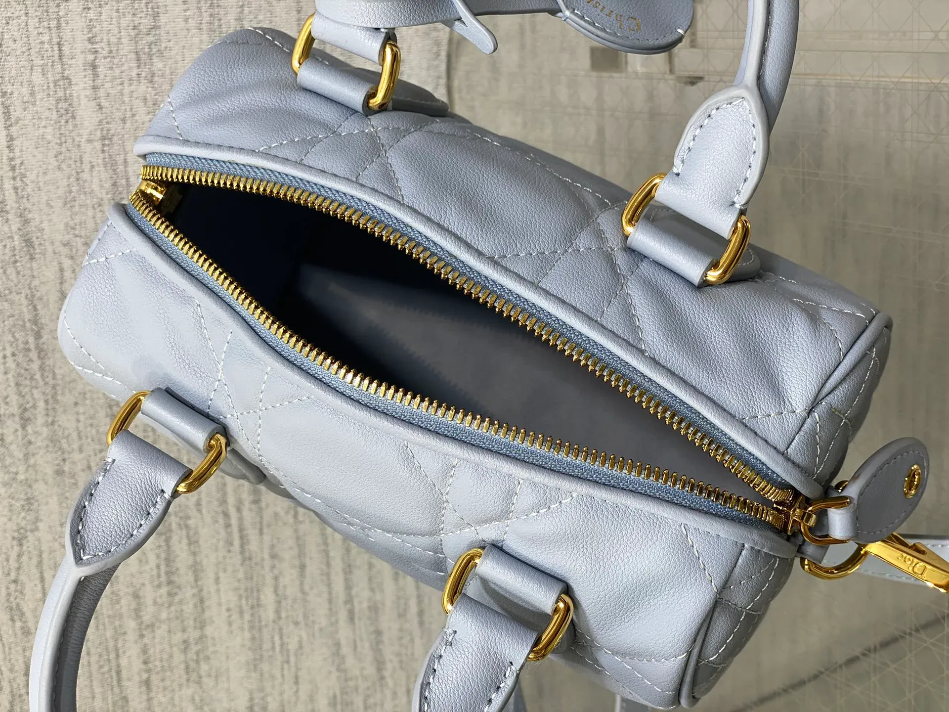 Сумки На Ремне Женские Christian Dior 372755