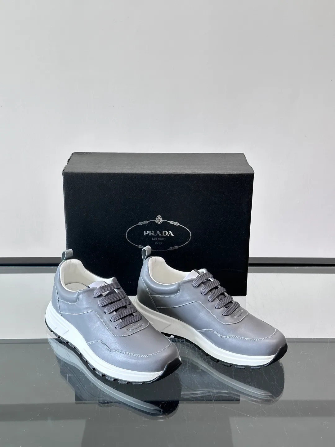 Кроссовки Мужские Prada 17349447