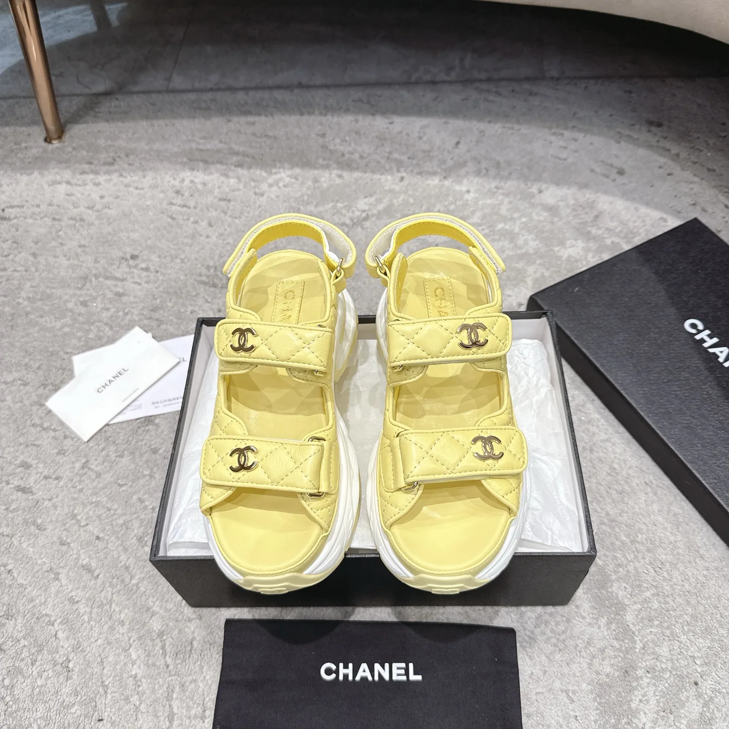 Босоножки Женские Chanel 16954231