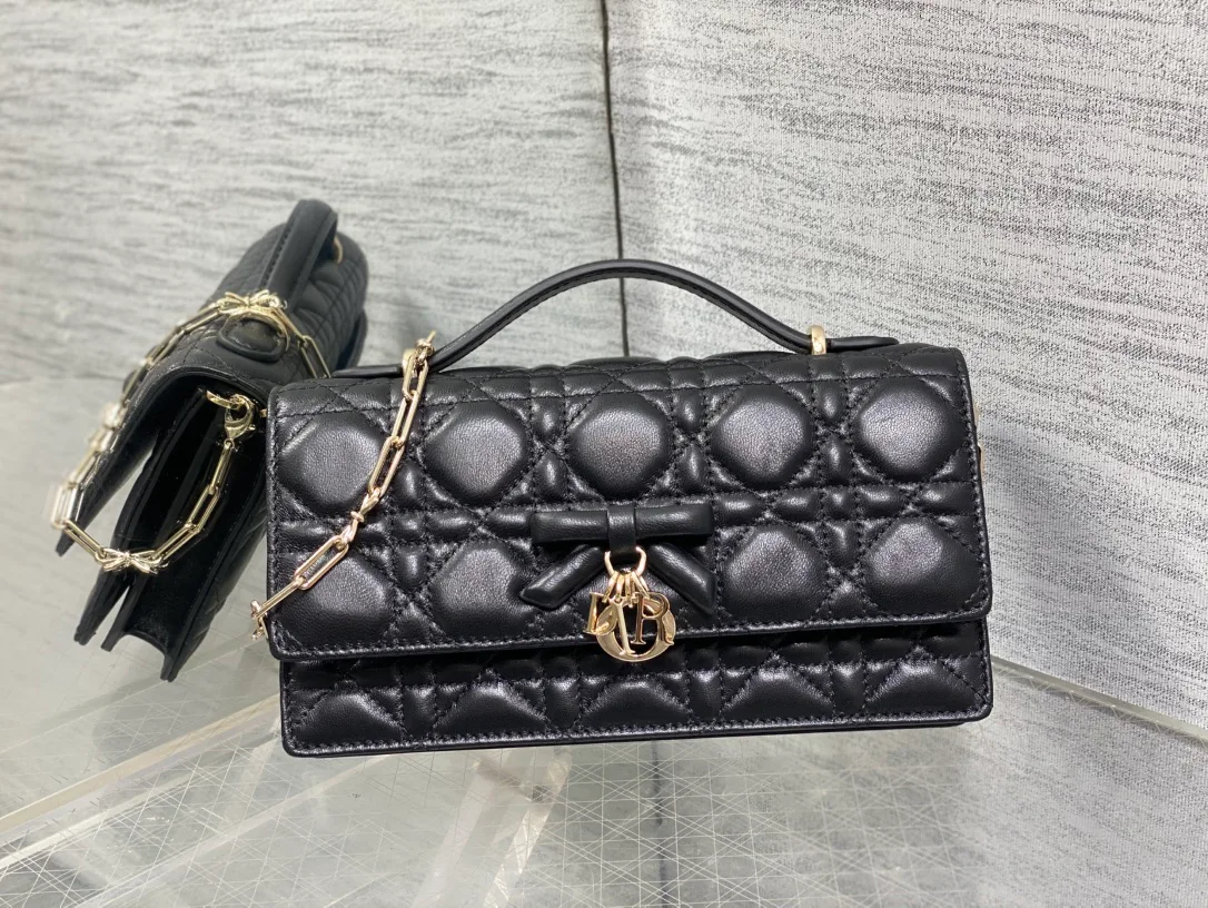 Клатчи Женские Christian Dior 11630134