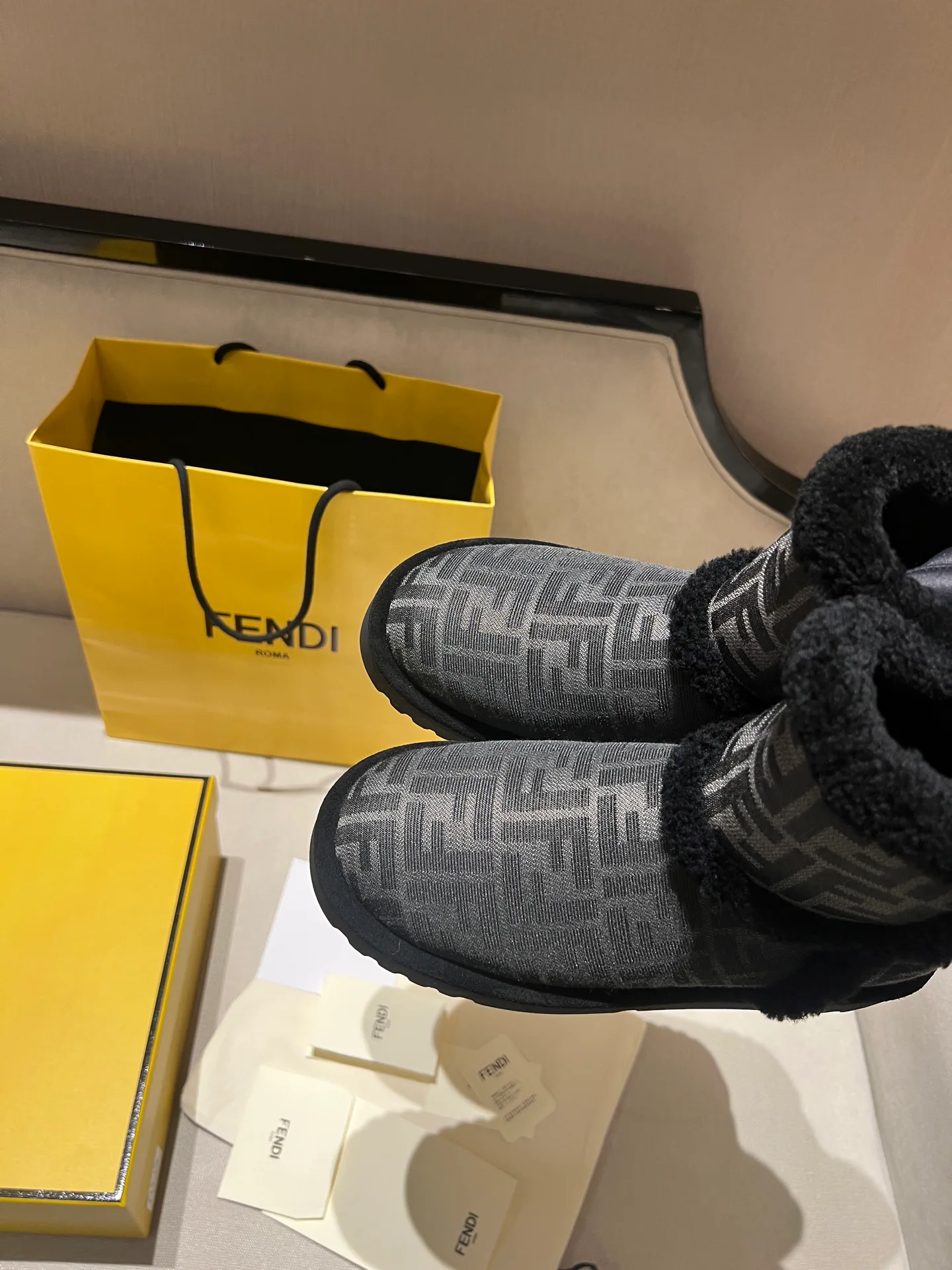 Угги Женские Fendi 1469098