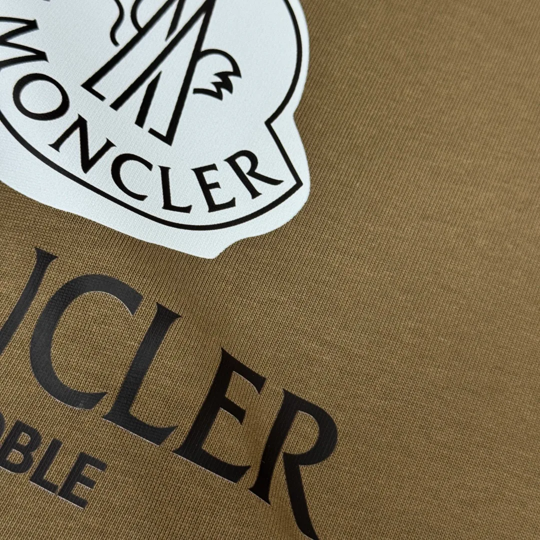 Футболки Женские Moncler 10292179