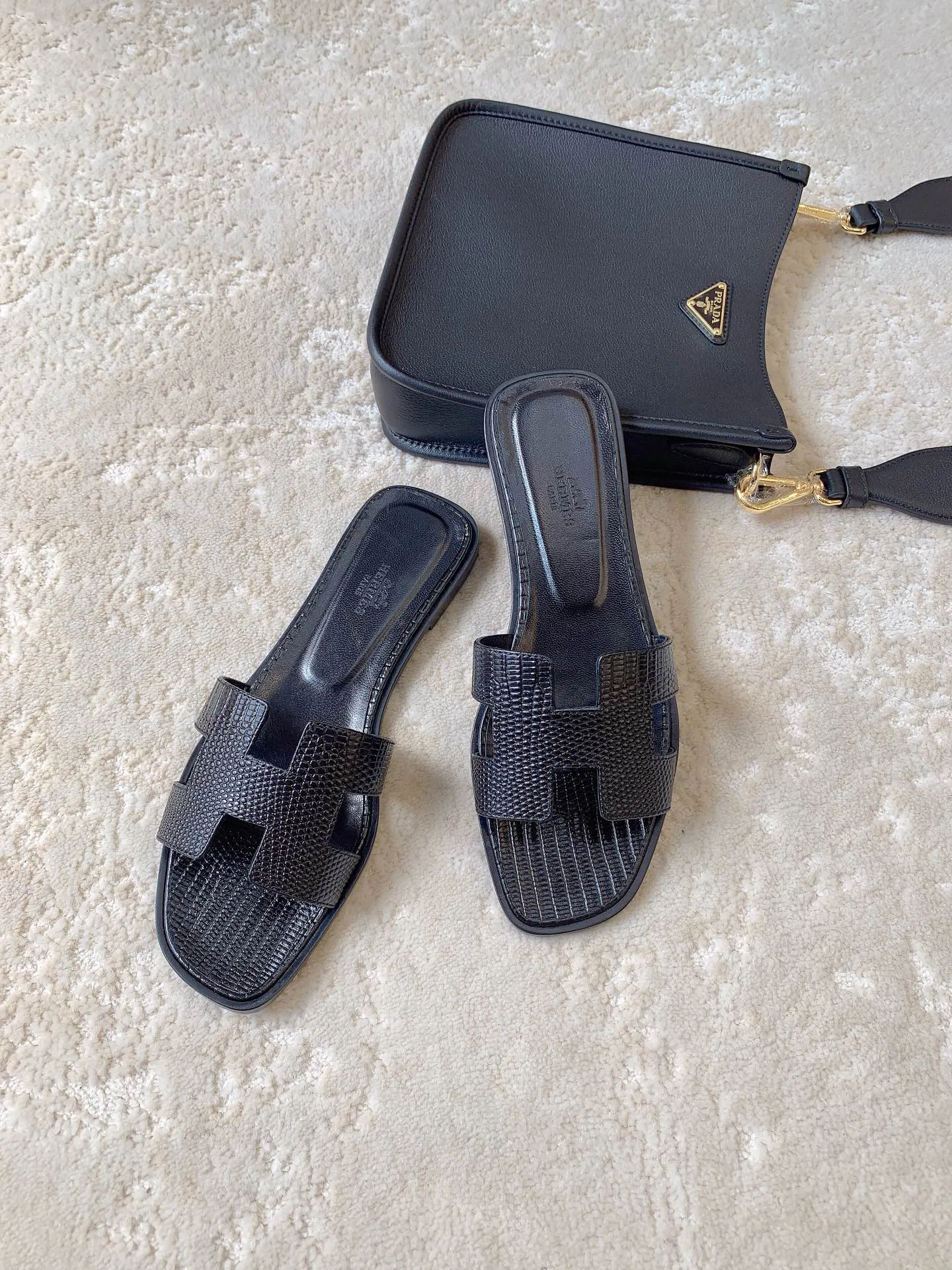 Шлепанцы Женские Hermes 2211711