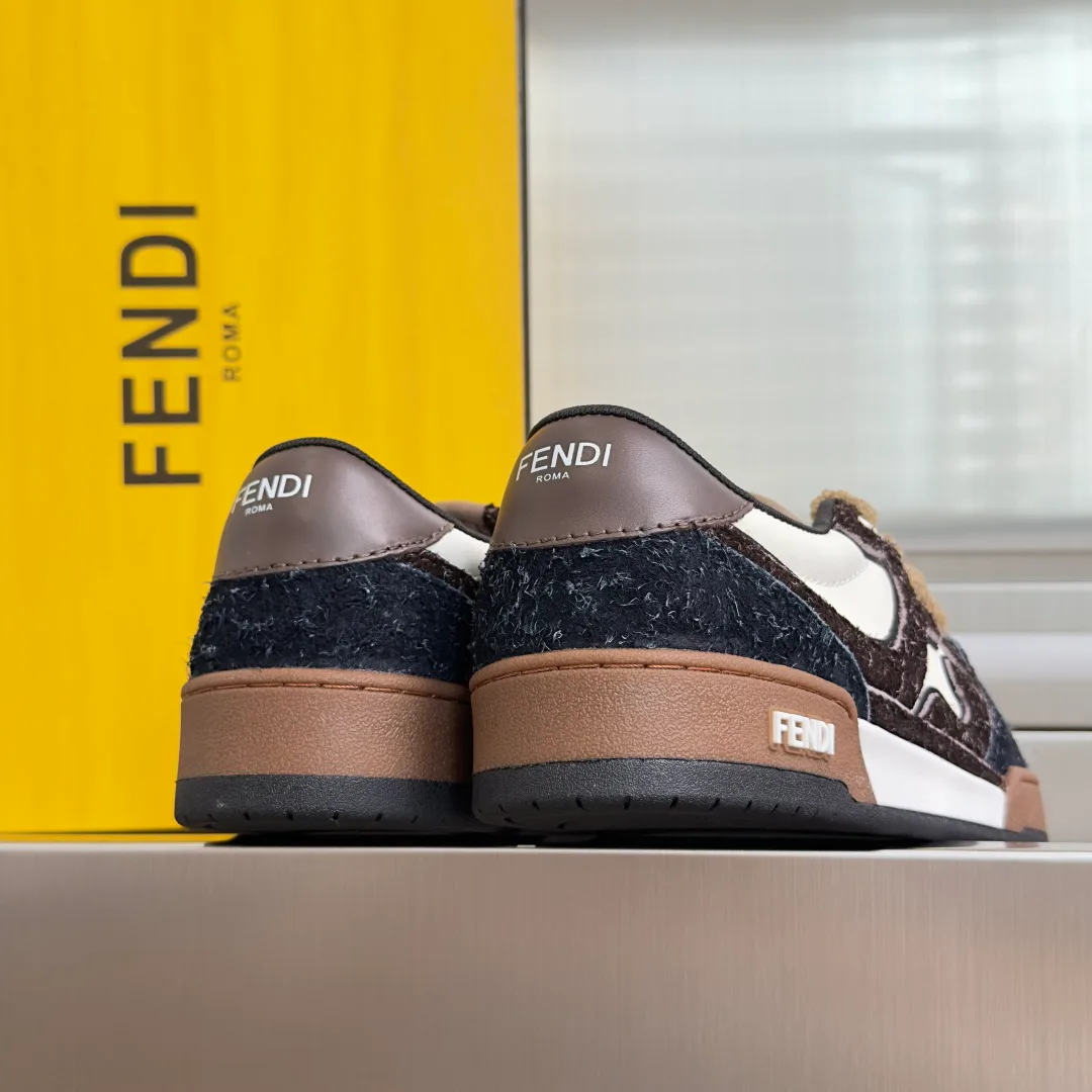 Кроссовки Женские Fendi 13183853
