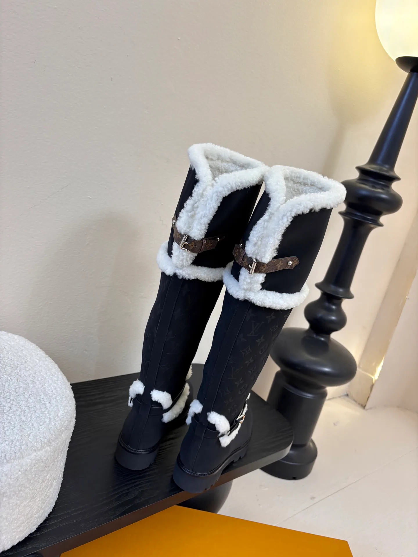 Сапоги Женские Louis Vuitton 786151