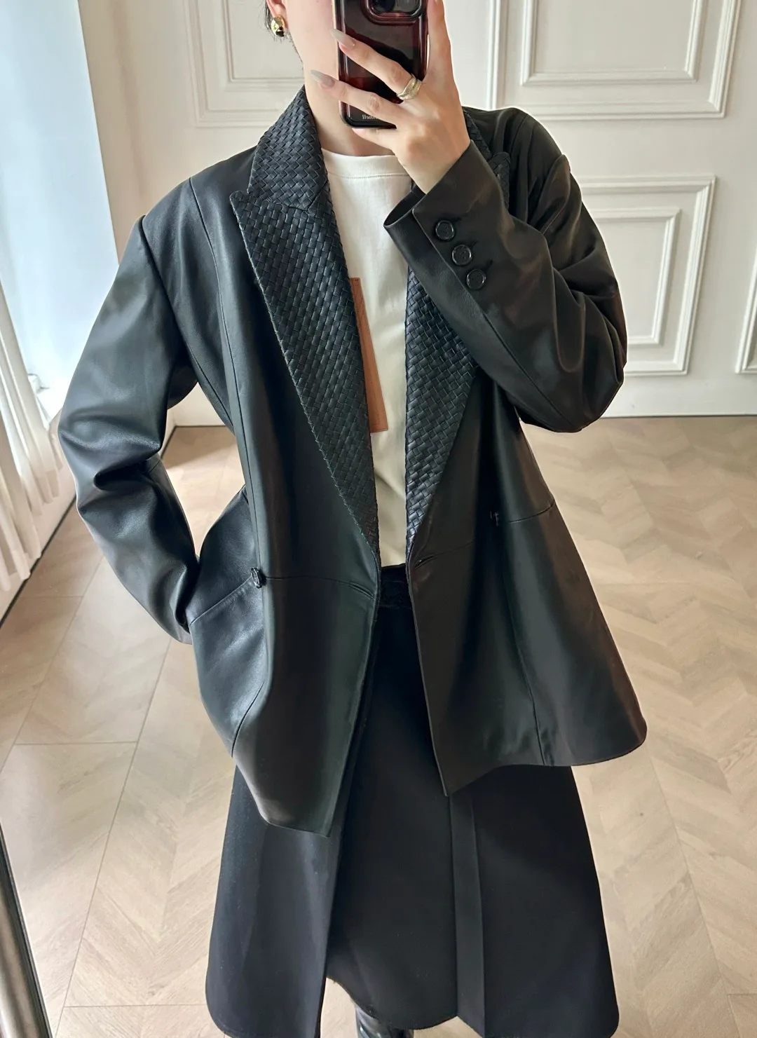 Кожаные Куртки И Дублёнки Женские Bottega Veneta 18200627