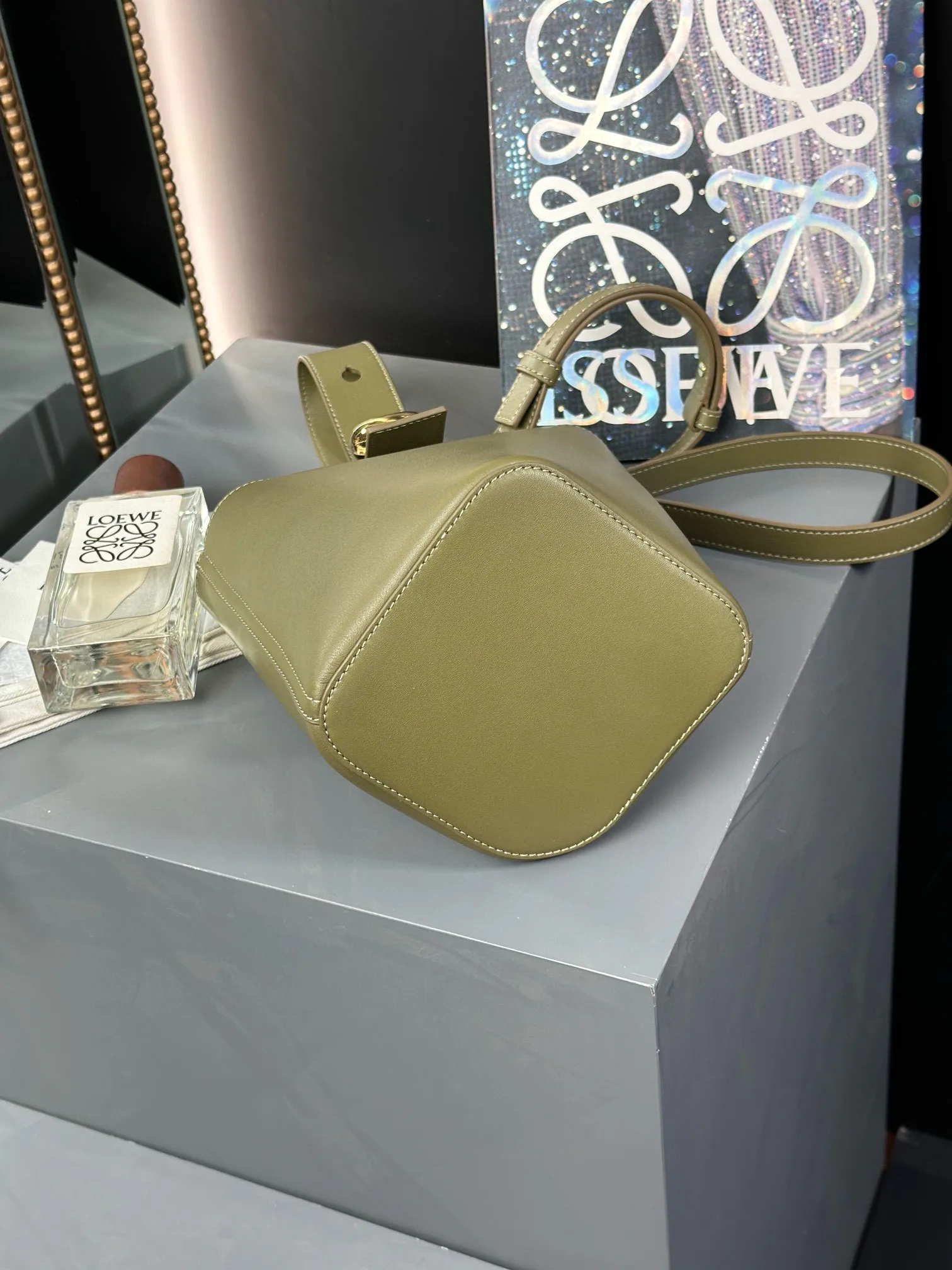 Классические Сумки Женские Bottega Veneta 20281