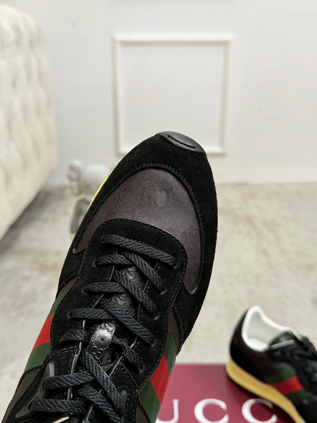 Кроссовки Женские Gucci 944877