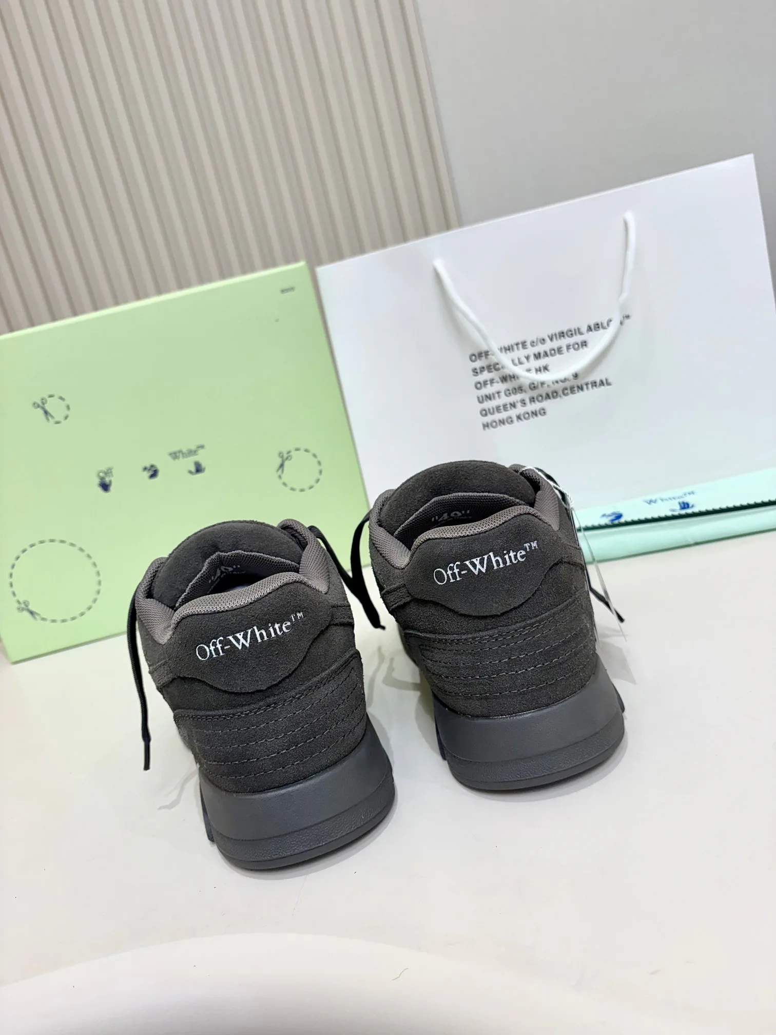 Кроссовки Женские Off-White 18158688