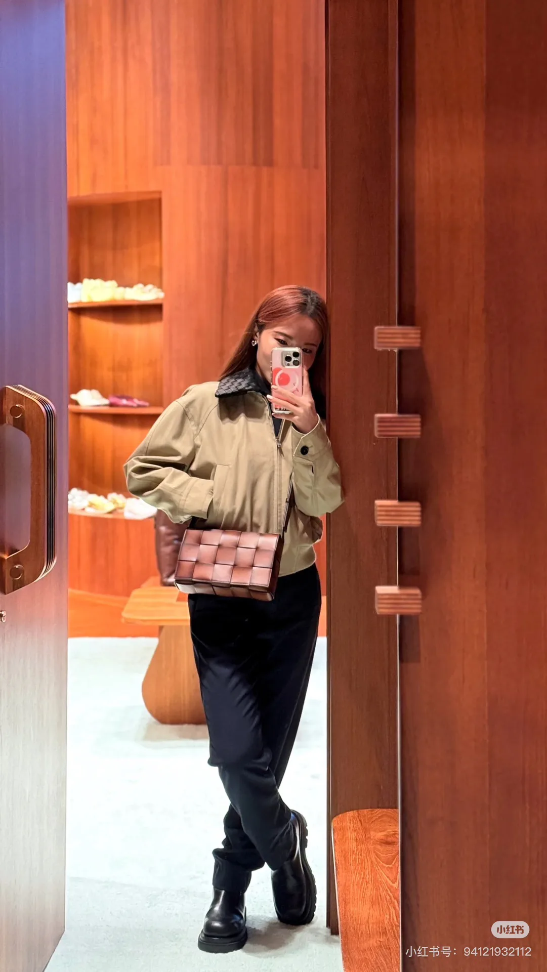 Куртки И Пуховики Женские Bottega Veneta 18501593