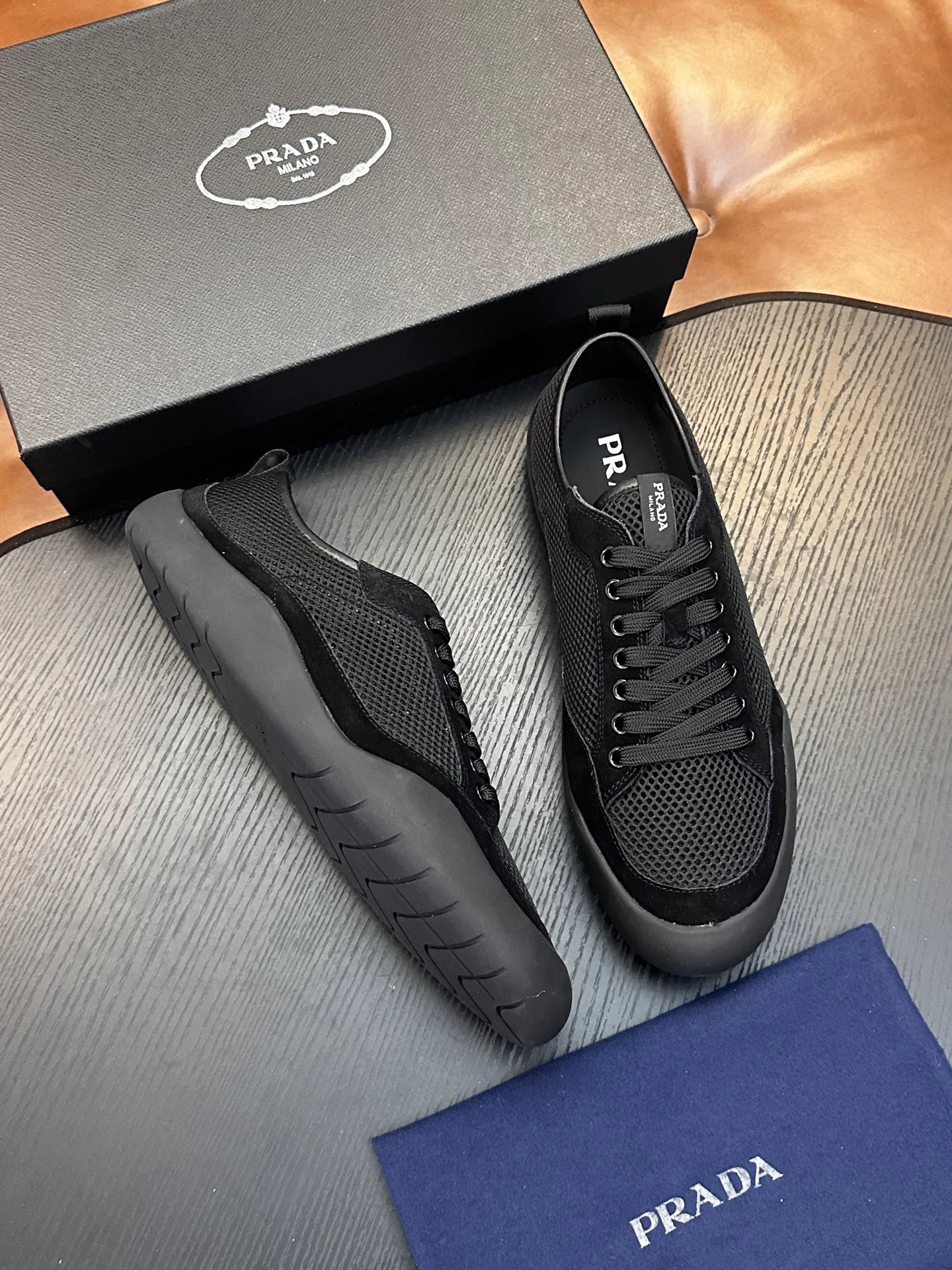 Кроссовки Мужские Prada 11858385