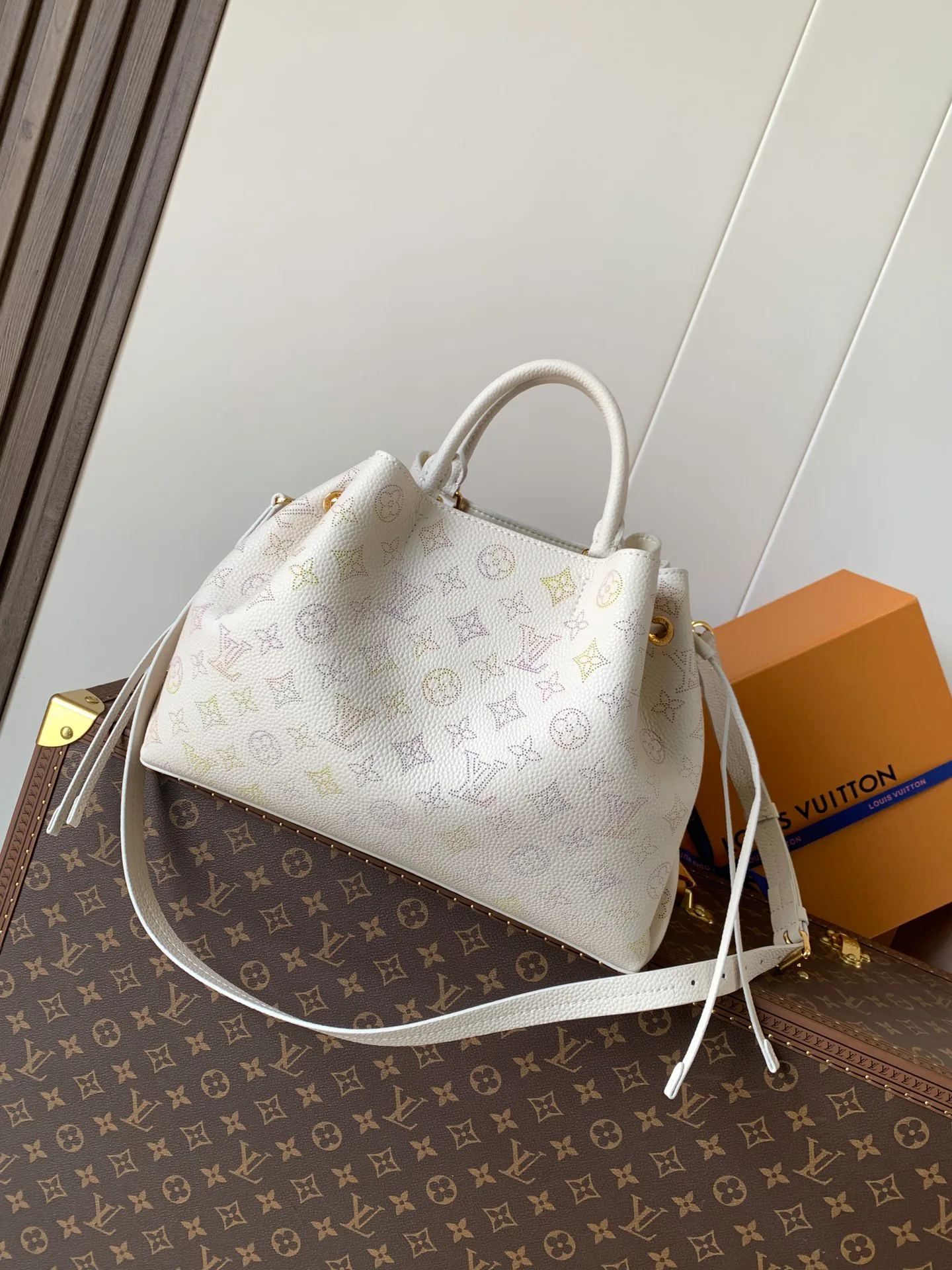 Классические Сумки Женские Louis Vuitton 11394859