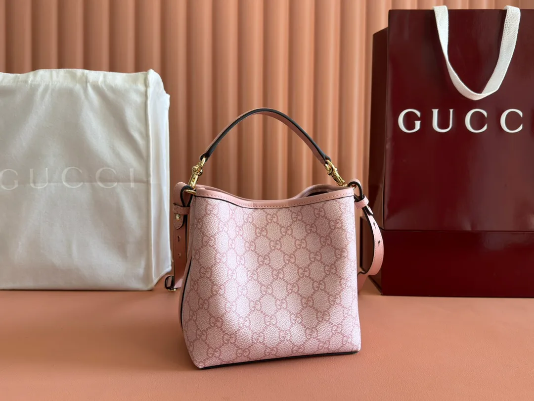 Классические Сумки Женские Gucci 11565797