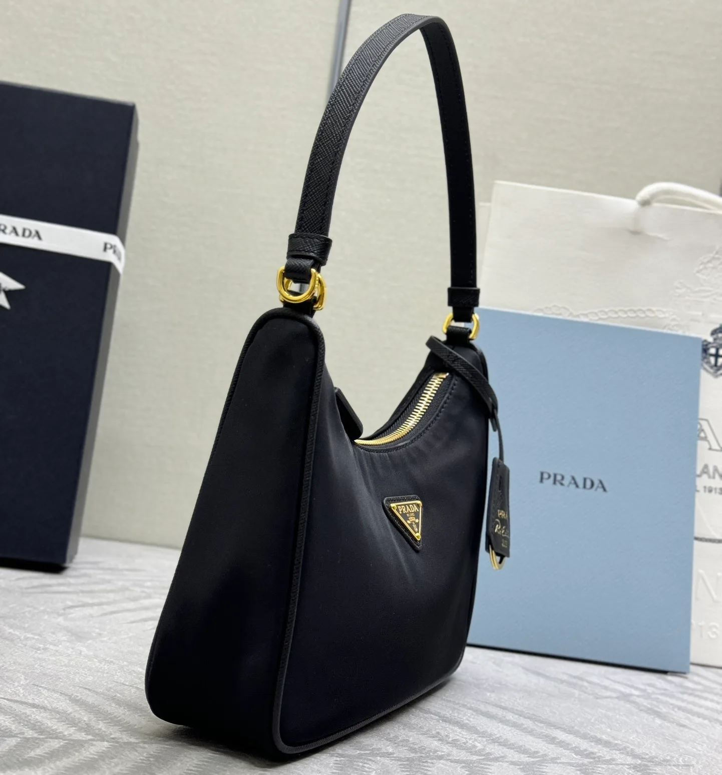 Сумки На Ремне Женские Prada 11682010