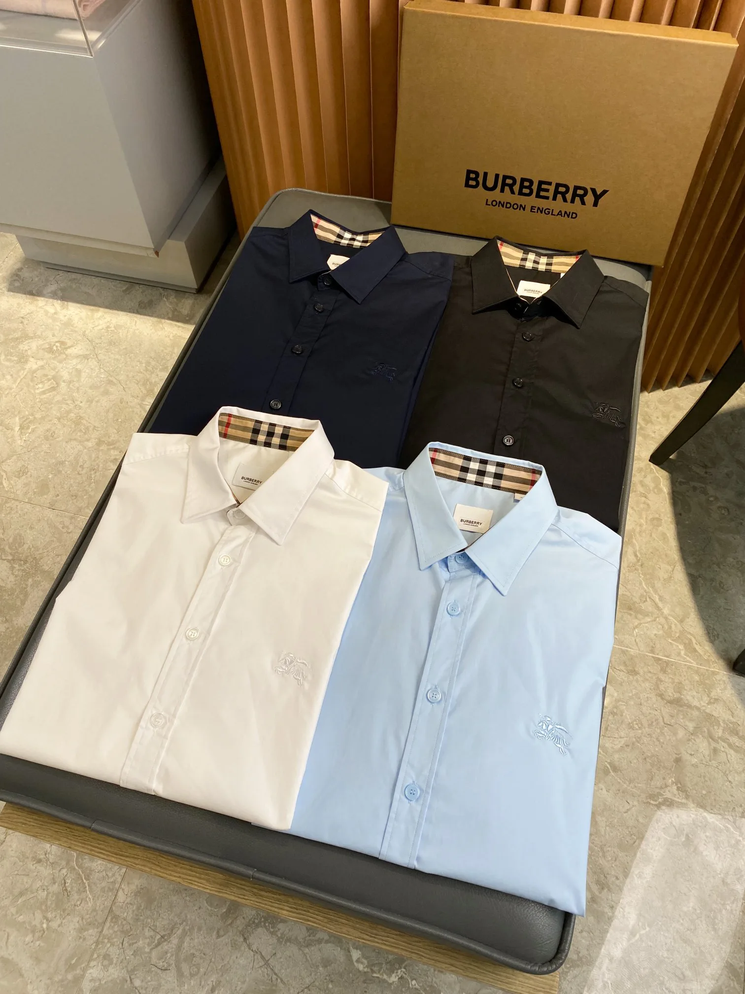 Рубашки Женские Burberry 11244639